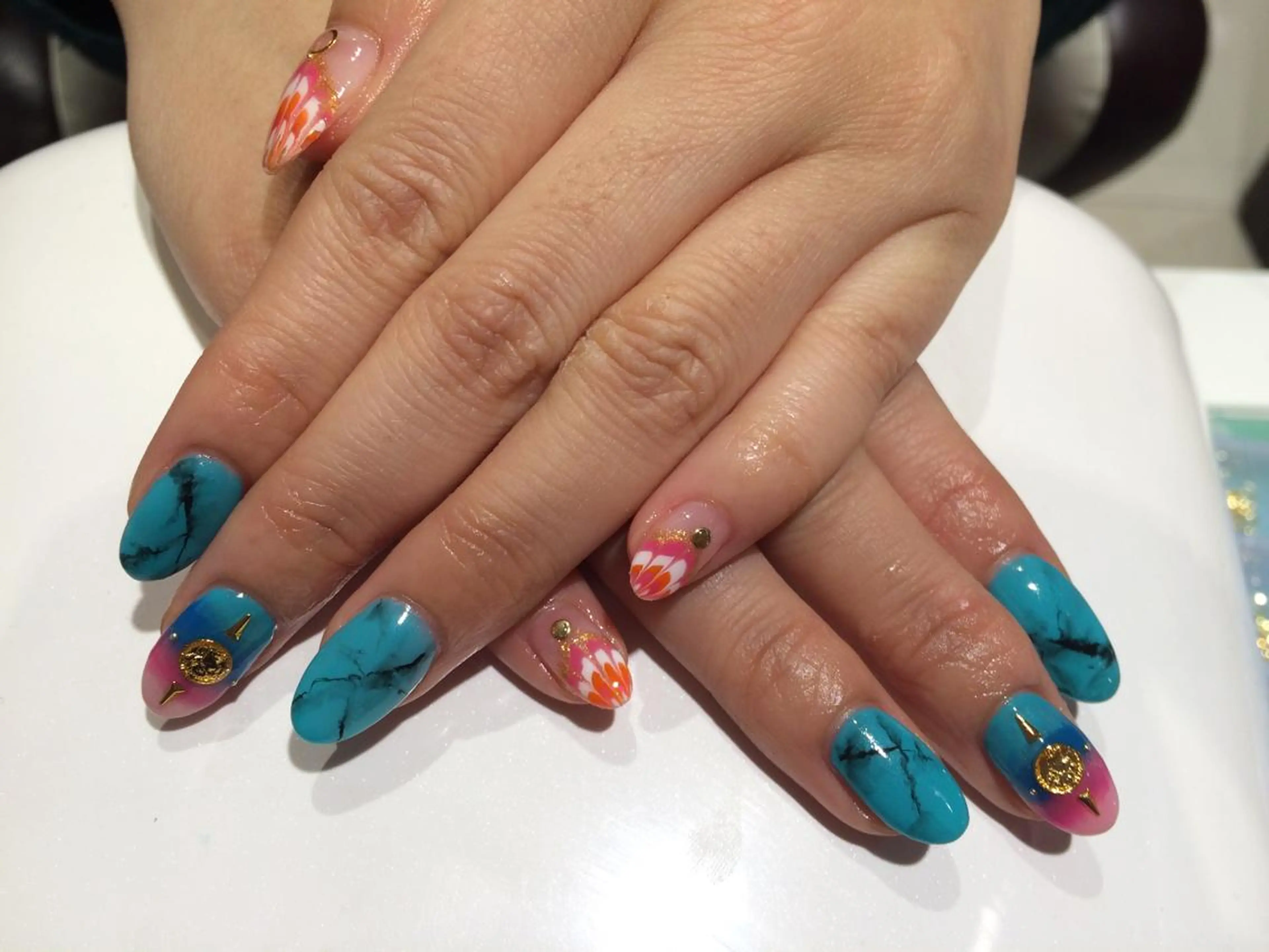 ネイル 持ち込み M nail はやまうららのネイルデザイン