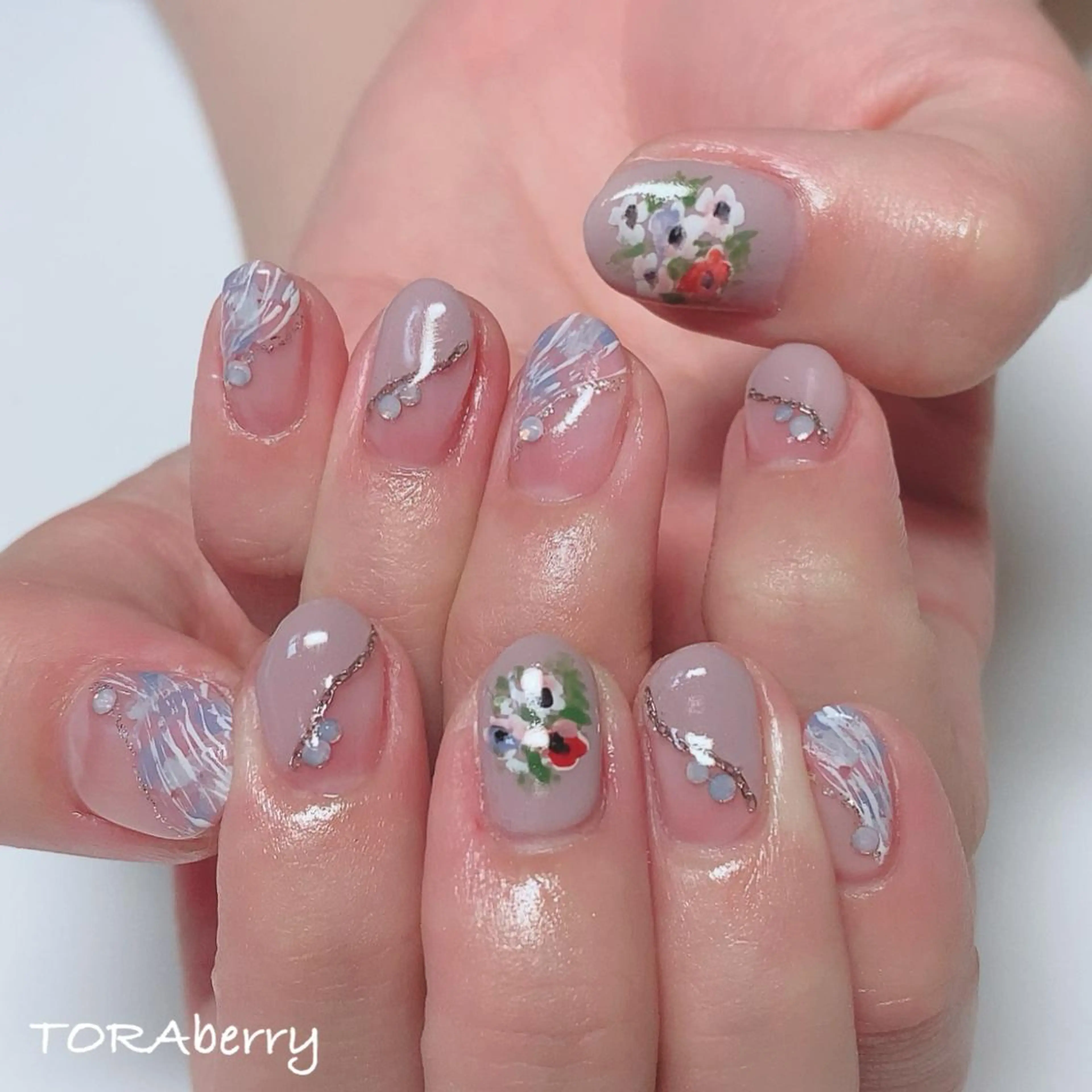 ネイル ハンドネイル ネイリスト なつみのネイルデザイン