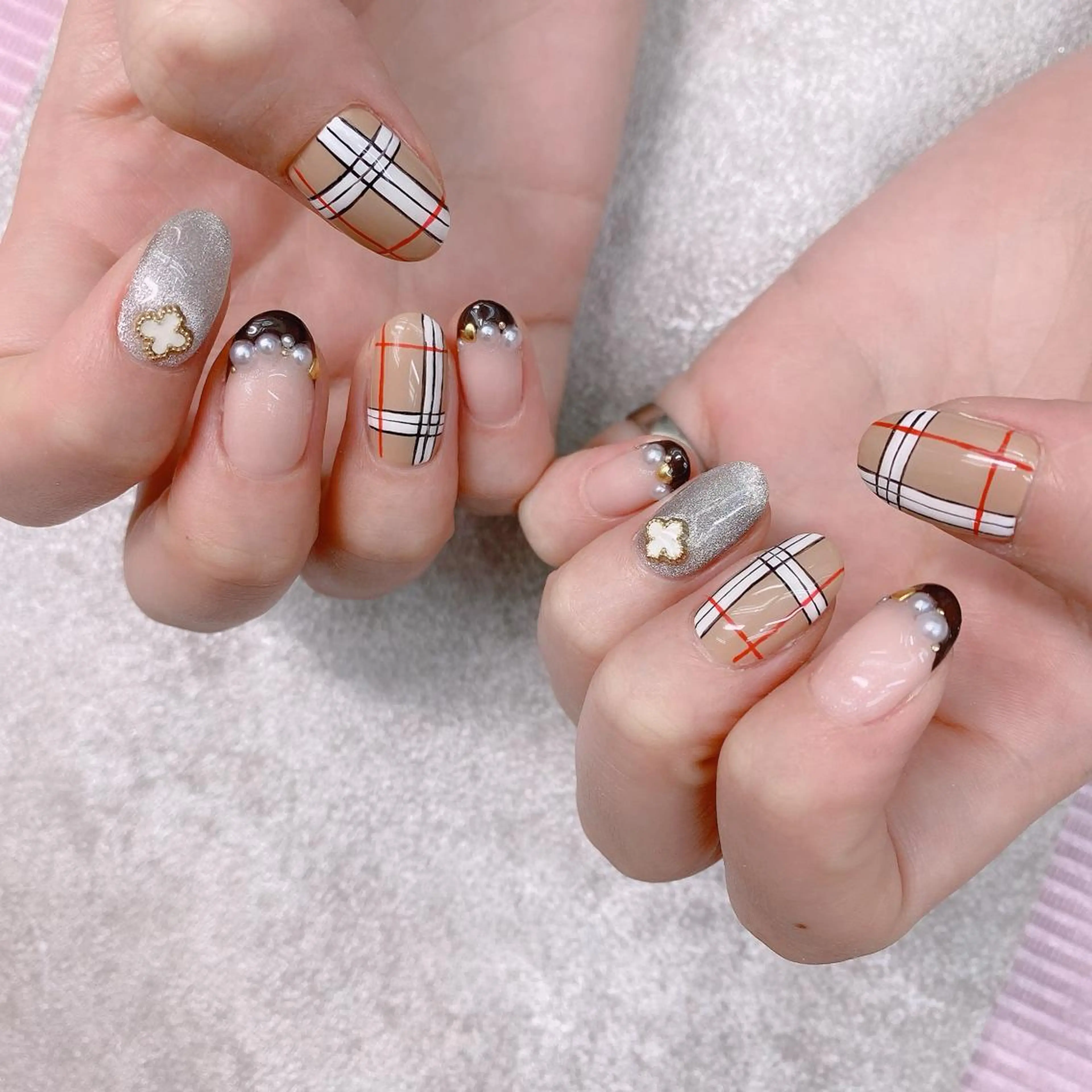 ネイル 持ち込み ハンドネイル フットネイル ナナイチゼロ I.Naoのネイルデザイン