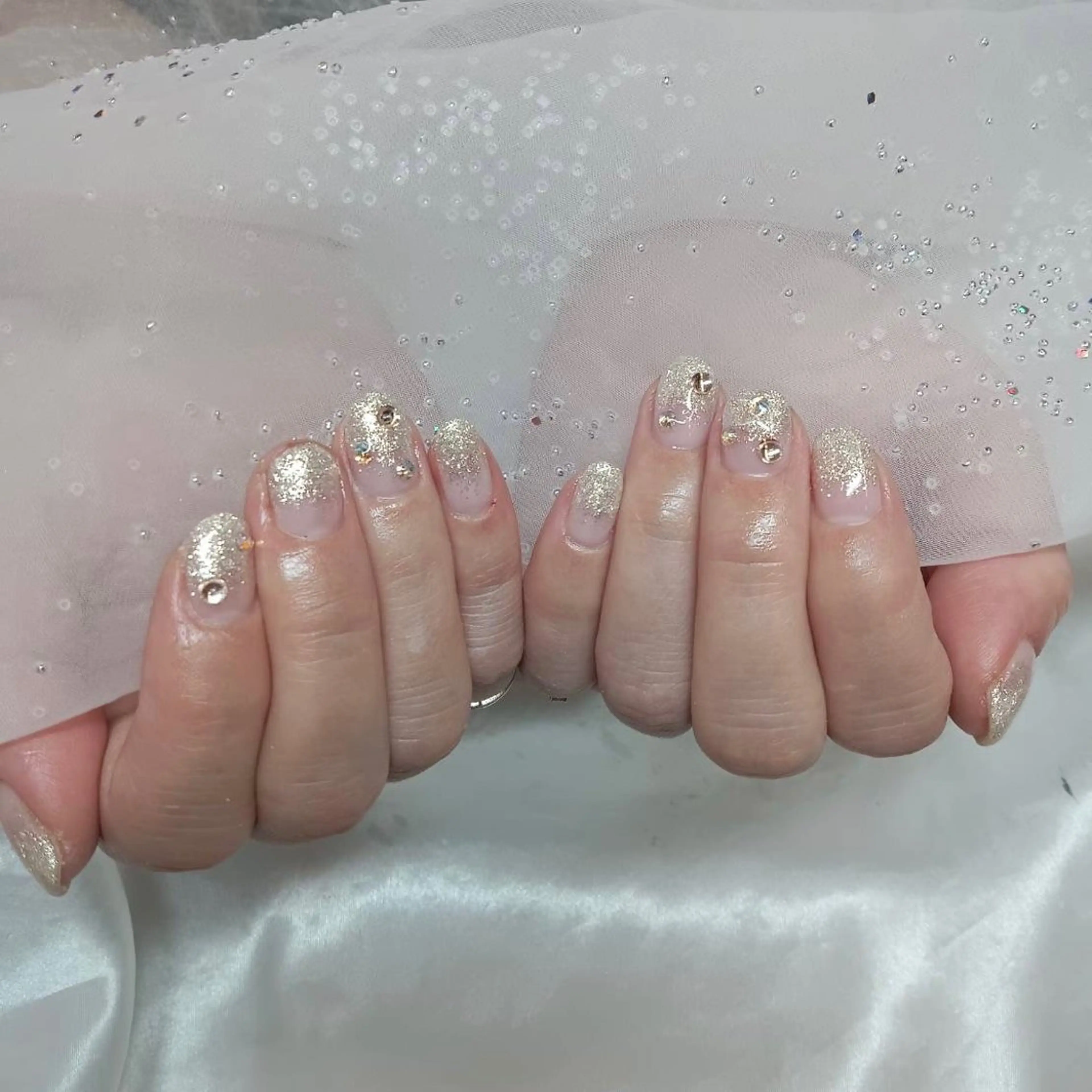 ネイル 金井 奈々のネイルデザイン