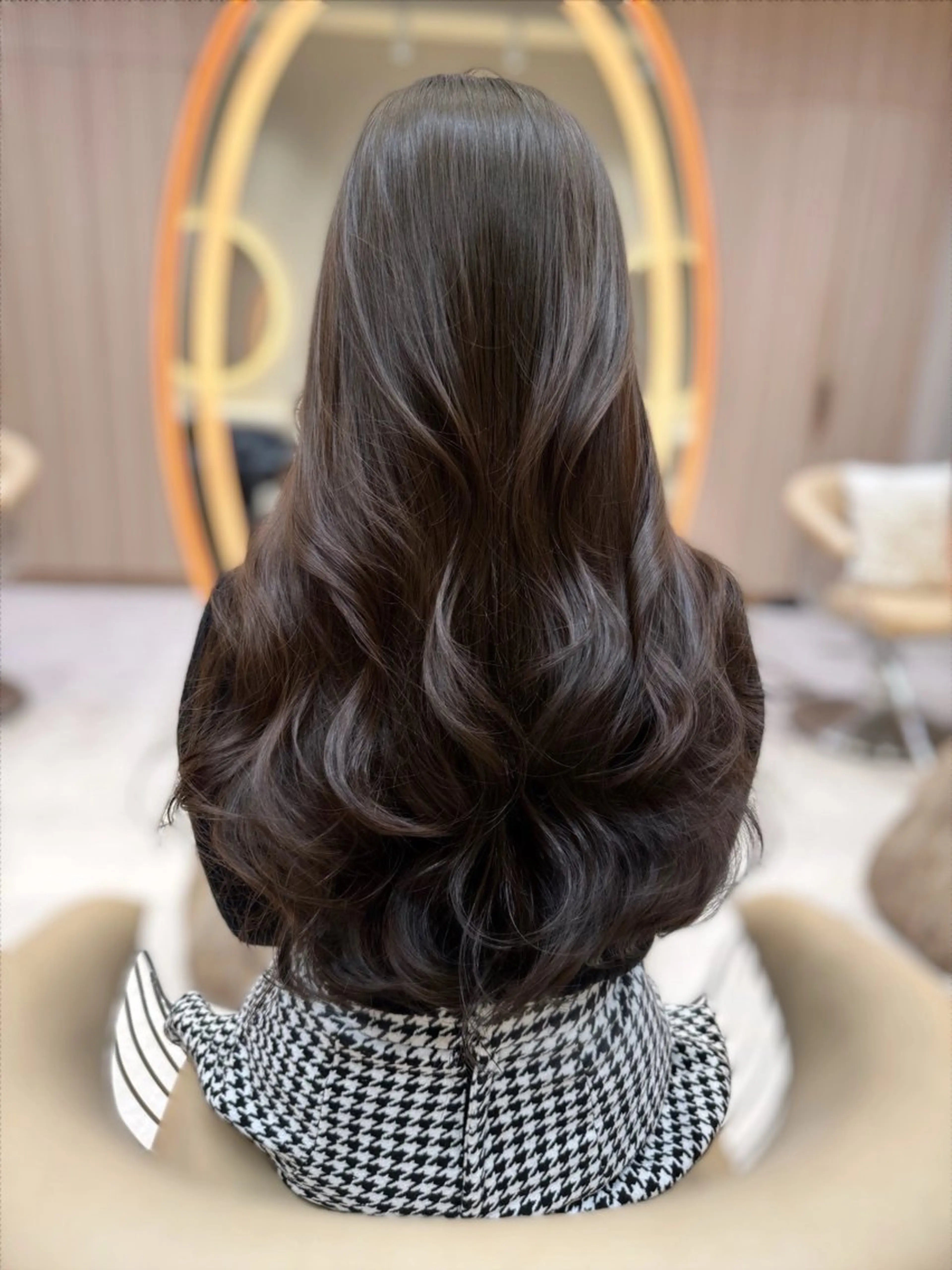 ロング カラー 透明感カラー🤎 中川智帆のヘアスタイル