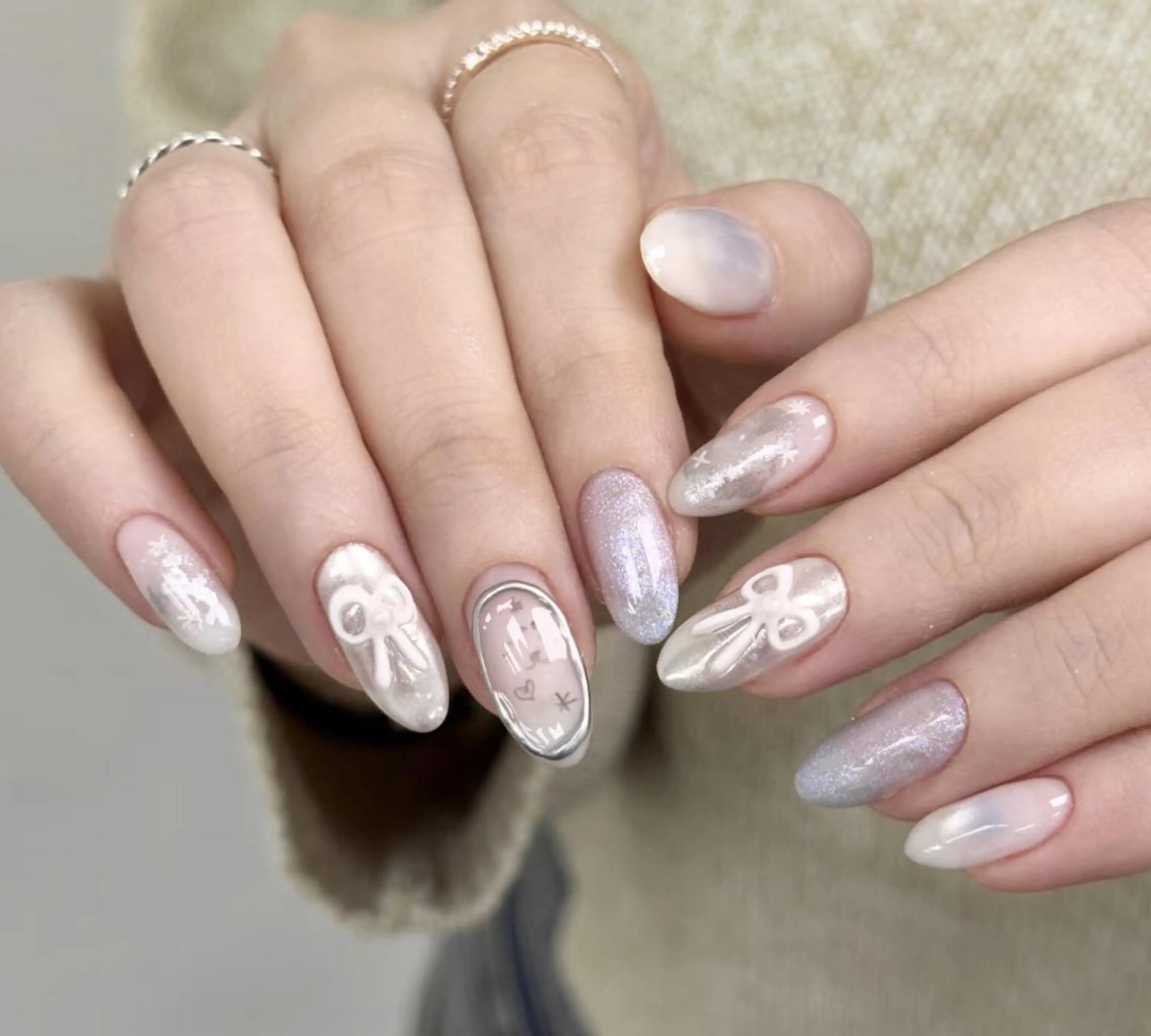 ネイル ハンドネイル 🎀 Ayaka_nailのネイルデザイン