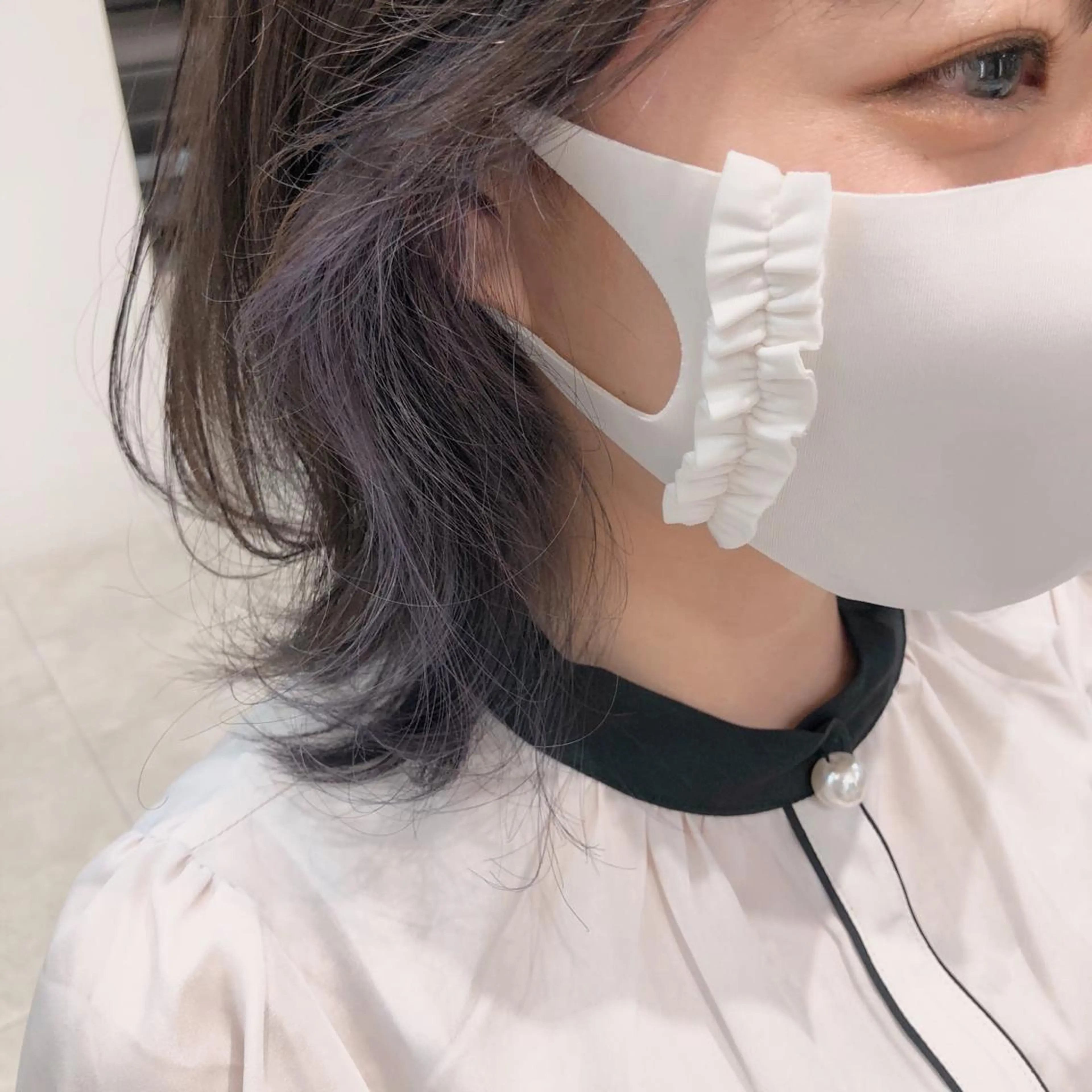 ミディアム カラー インナーカラー ラベンダーカラー パープルカラー 盛れるレイヤーカット 得意🌹井上美沙のヘアスタイル