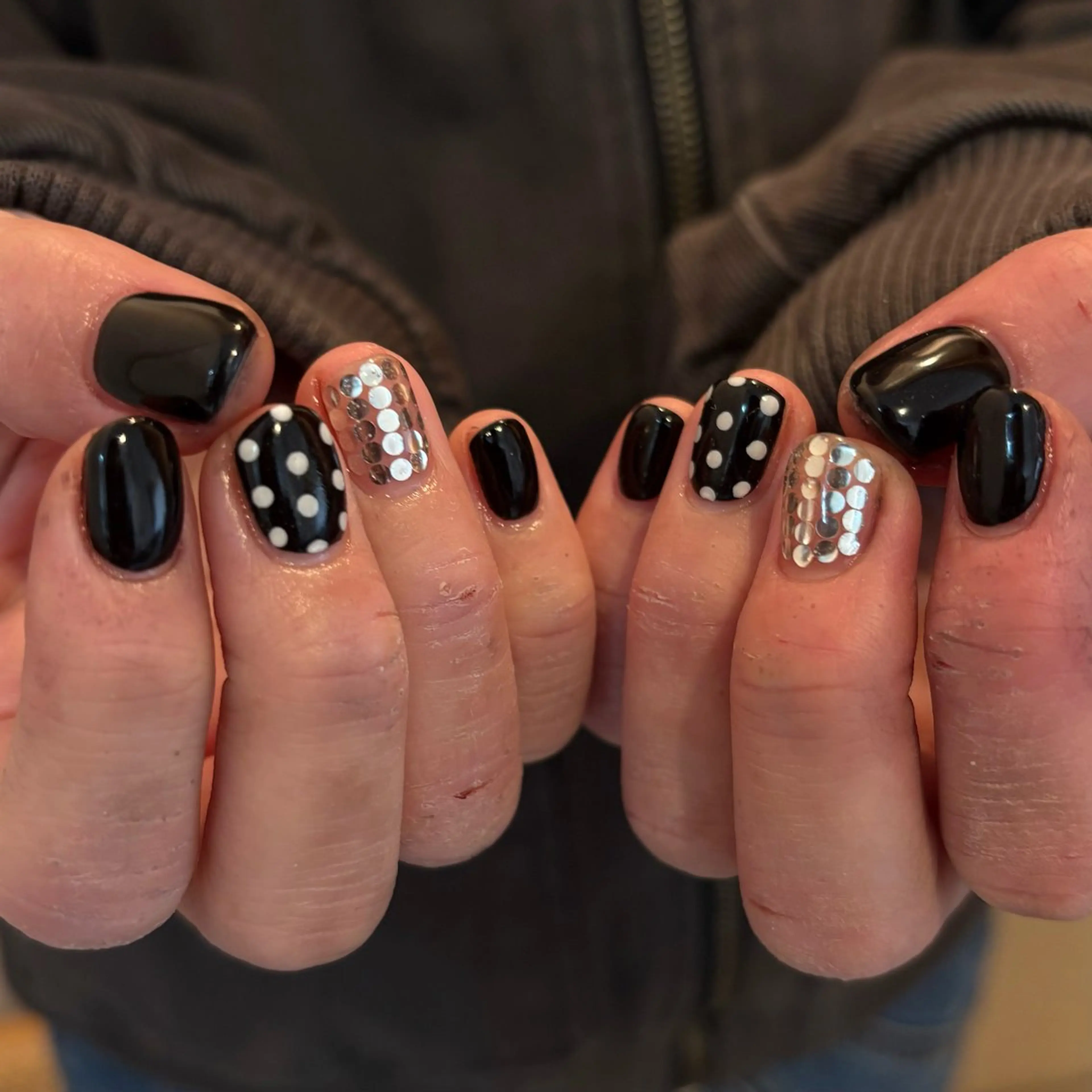 ネイル アートネイル ロングネイル ミディアムネイル ハンドネイル フットネイル yuri / 個性派nailのネイルデザイン