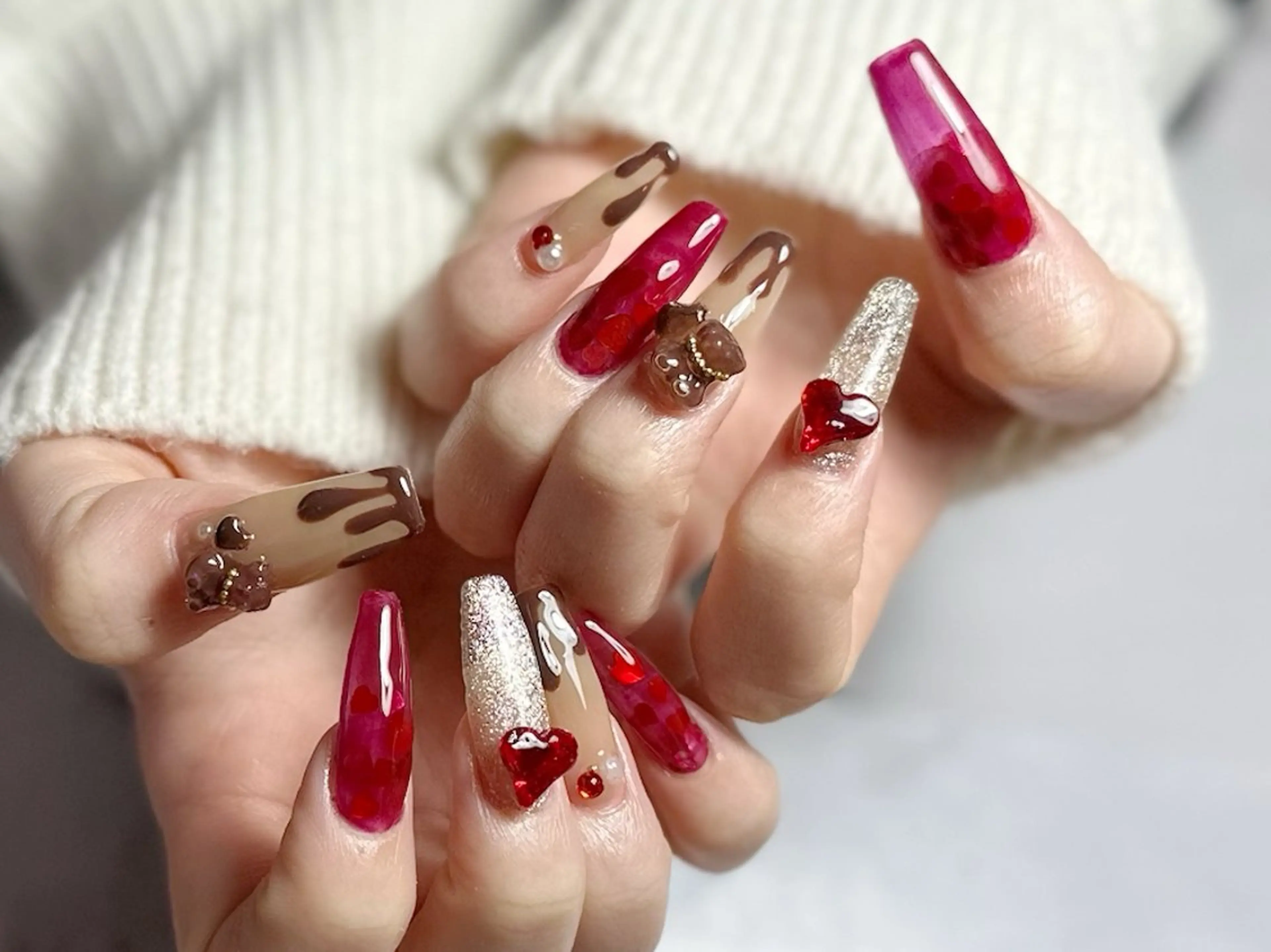 ネイル 新山 聖のネイルデザイン