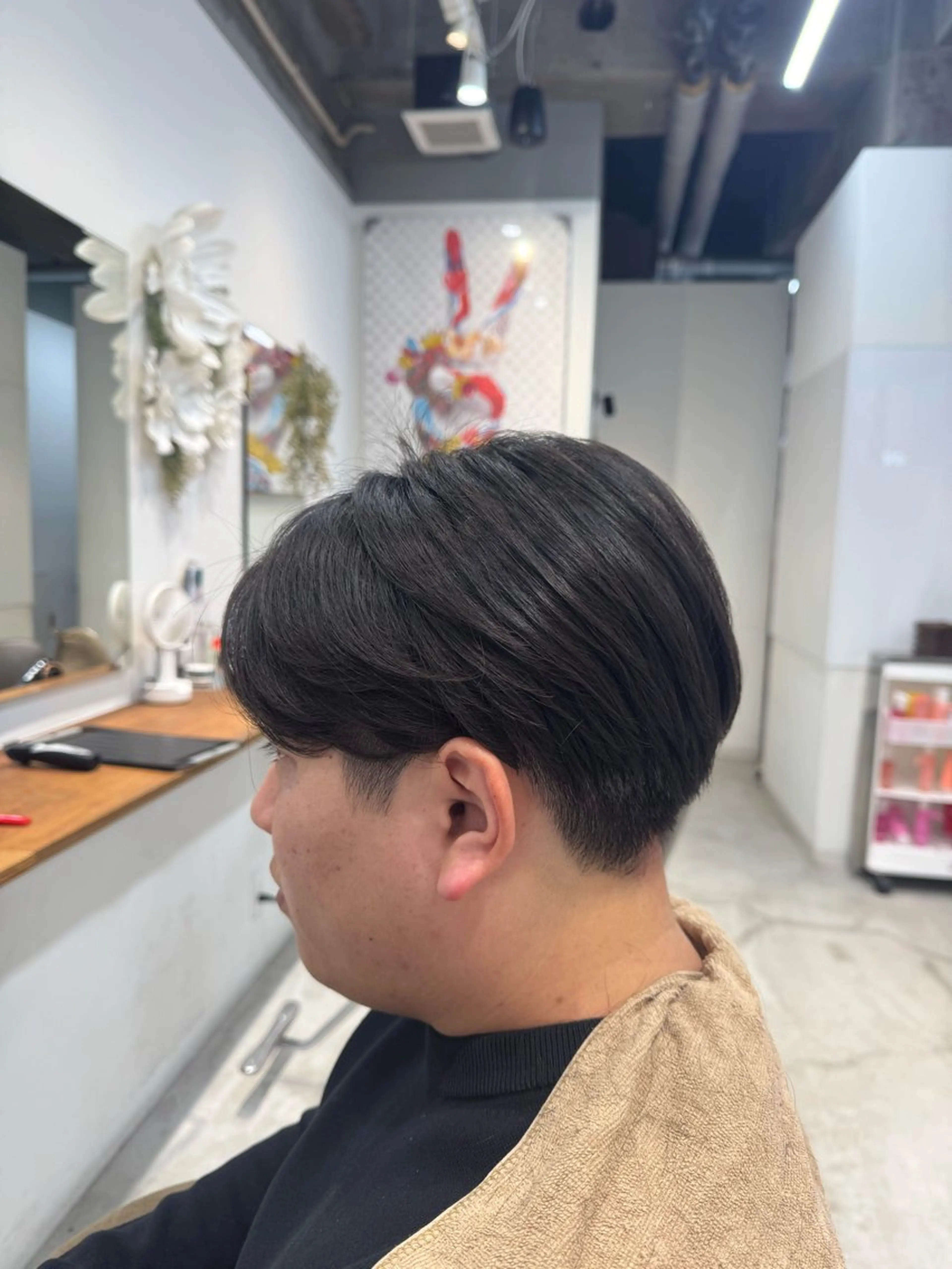 メンズ カット HAIR LOUNGE Run Ways所属・Shiho 🦋 ／透明感カラーのヘアスタイル