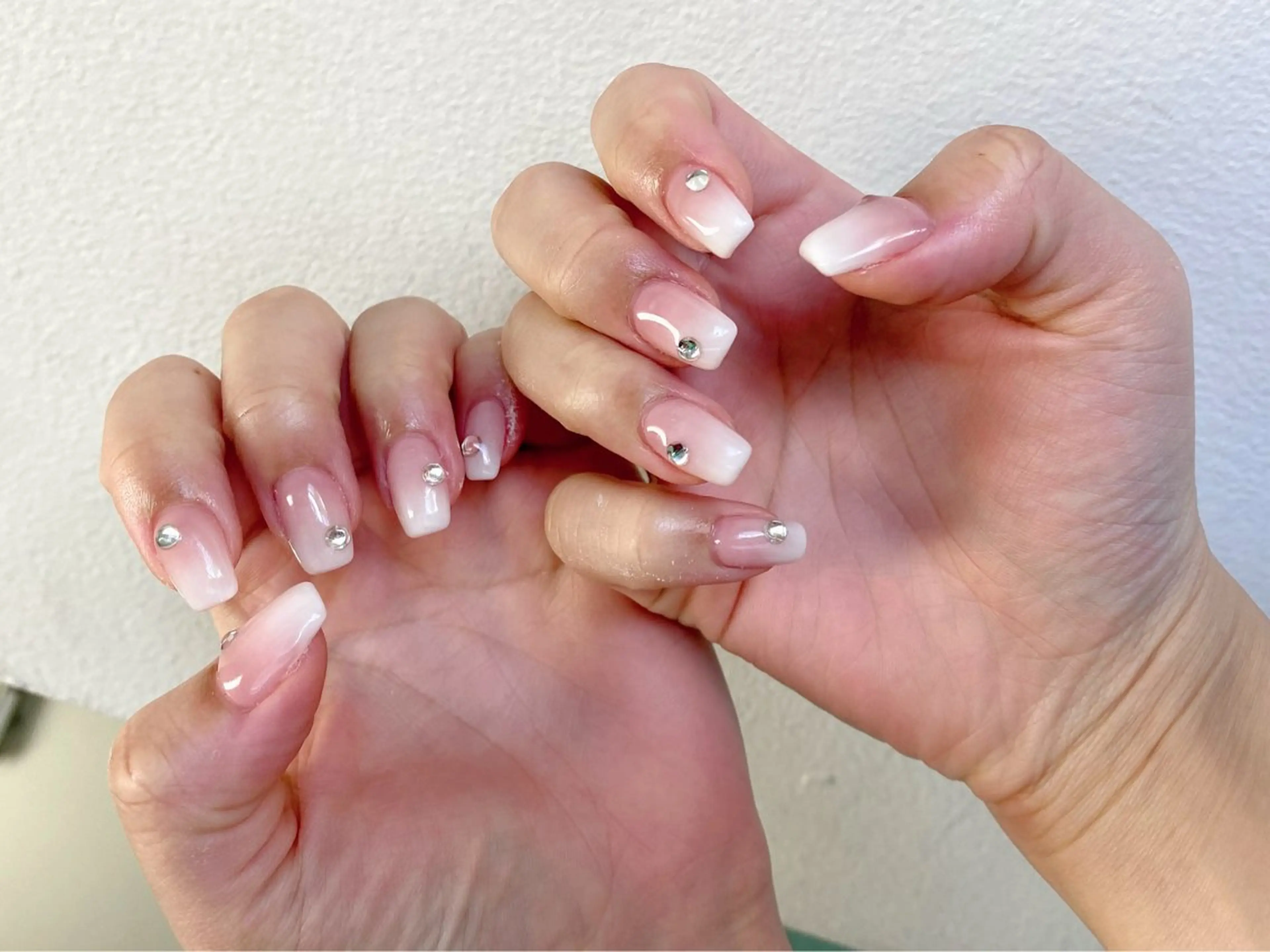 ネイル ハンドネイル ハンドケア nail salon アトリエBONOのネイルデザイン