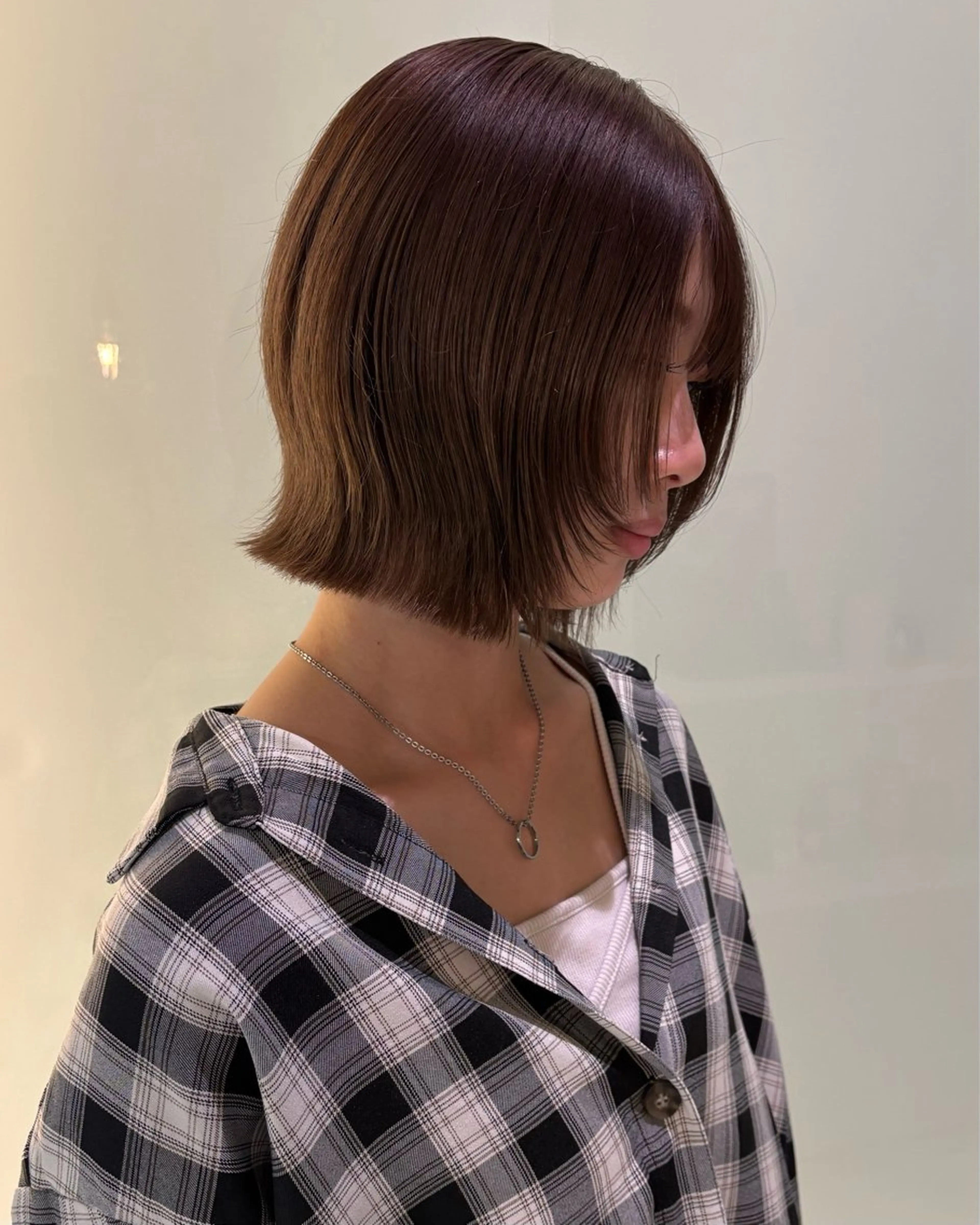 ショート 切りっぱなしボブ ボブ 顔まわりレイヤー 顔周りカット レイヤーカット カット nanami /ボブ/艶カラーのヘアスタイル