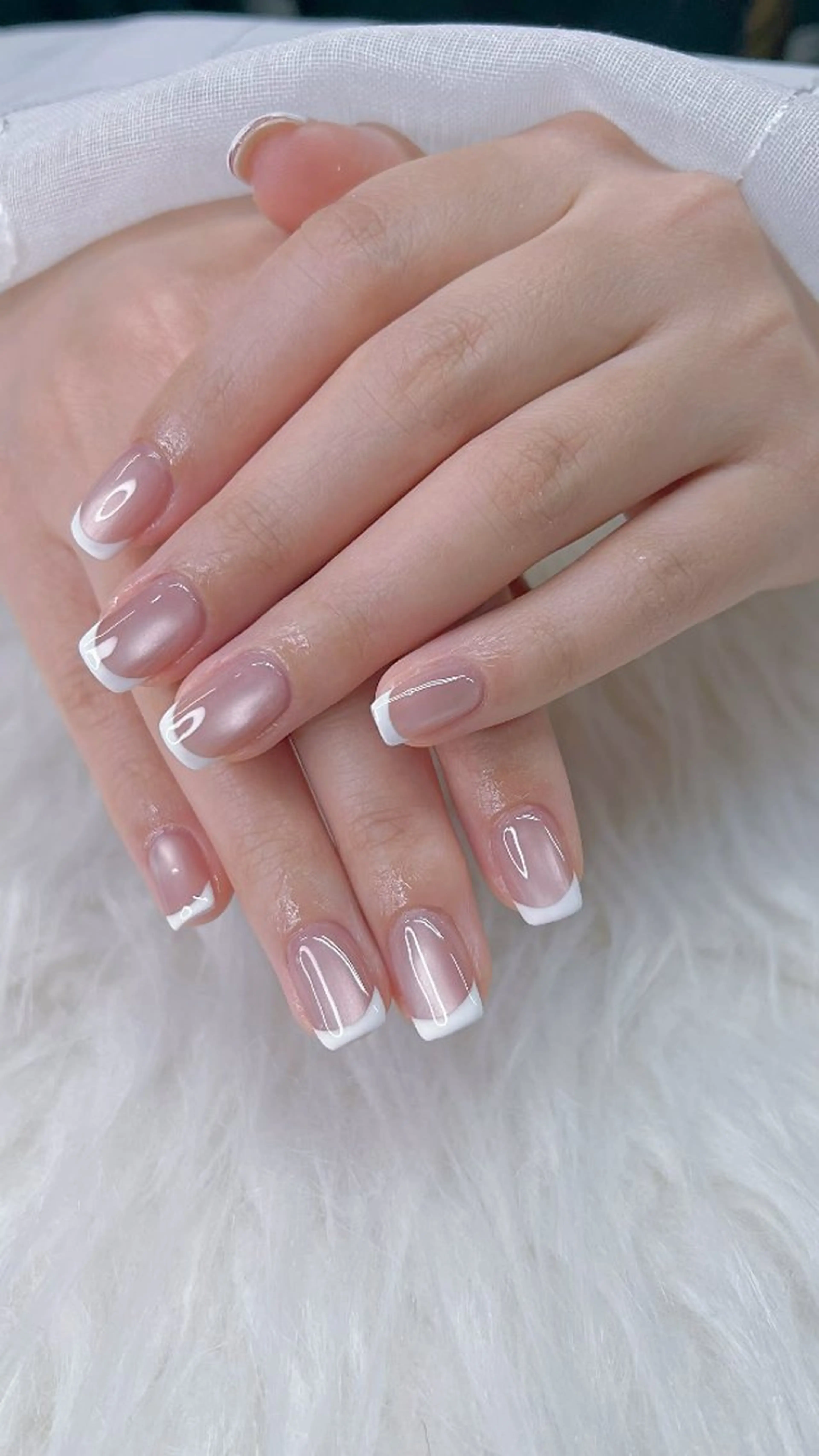 ネイル フレンチネイル マグネットネイル シンプルネイル キエウ チャムのネイルデザイン