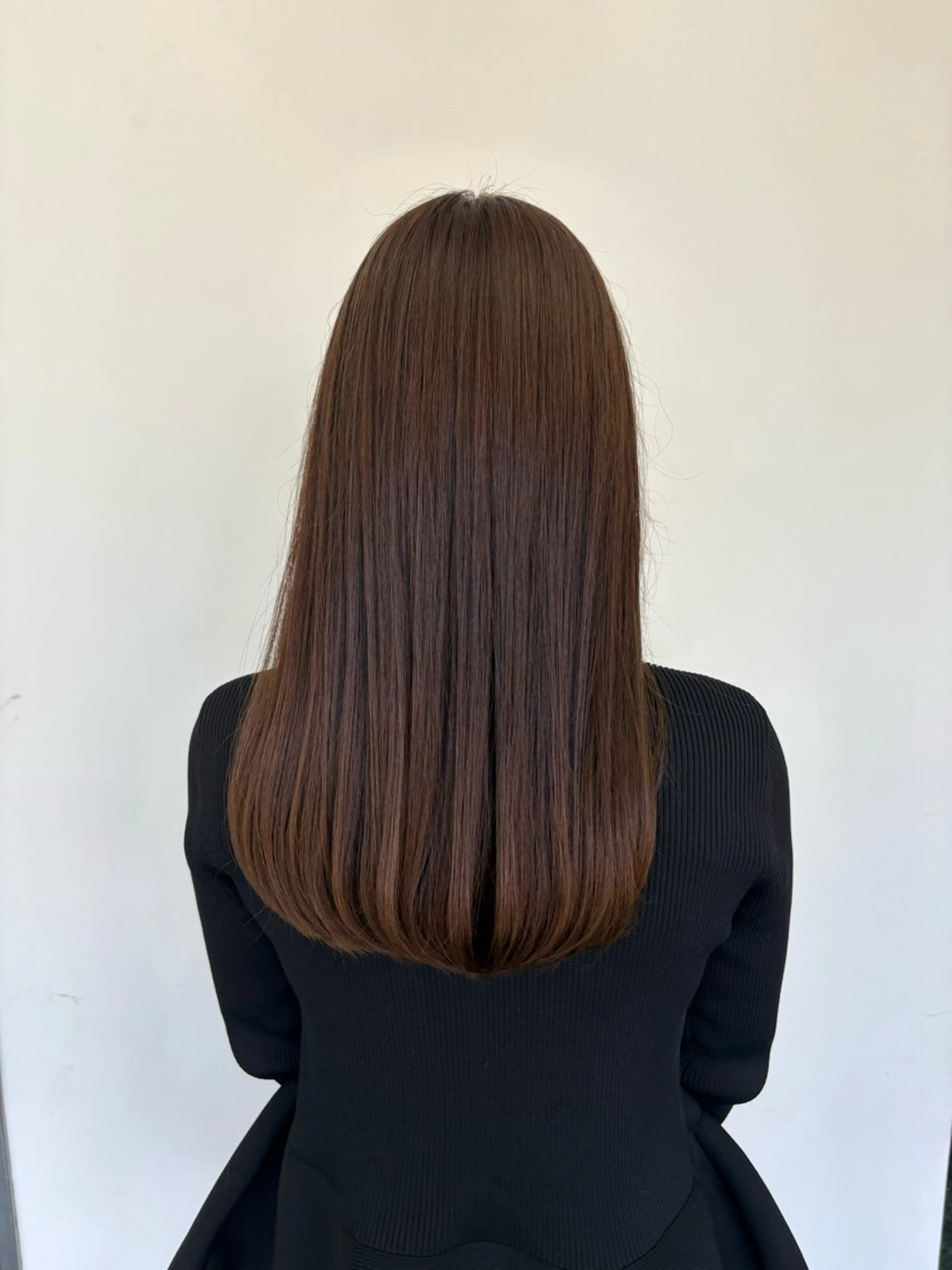 ロング カラー ブリーチ ブラウンカラー くすみブラウン ブリーチなしカラー ヘアカラー saya （サヤ）のヘアスタイル