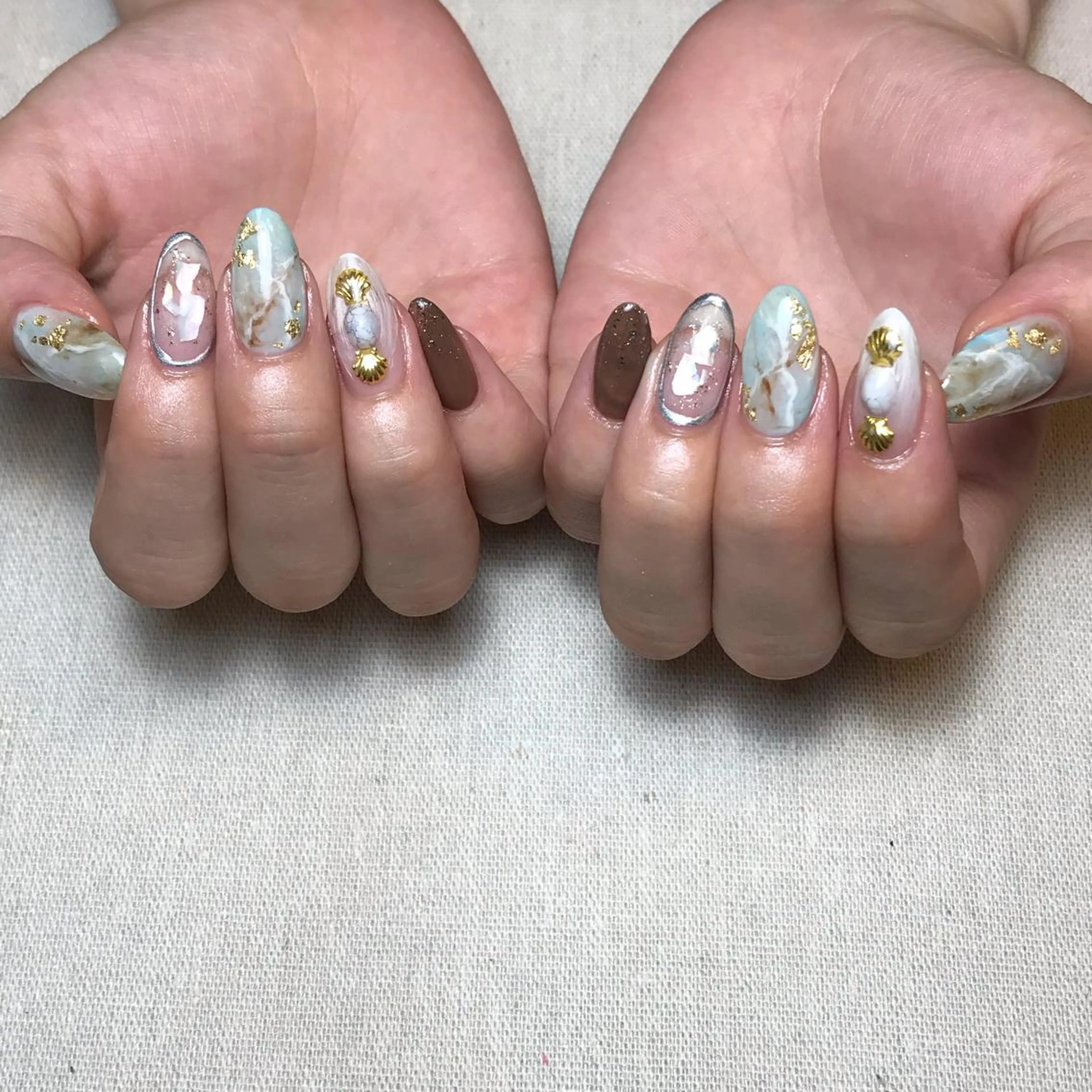 ネイル ハンドネイル 💅chainail _aiのネイルデザイン