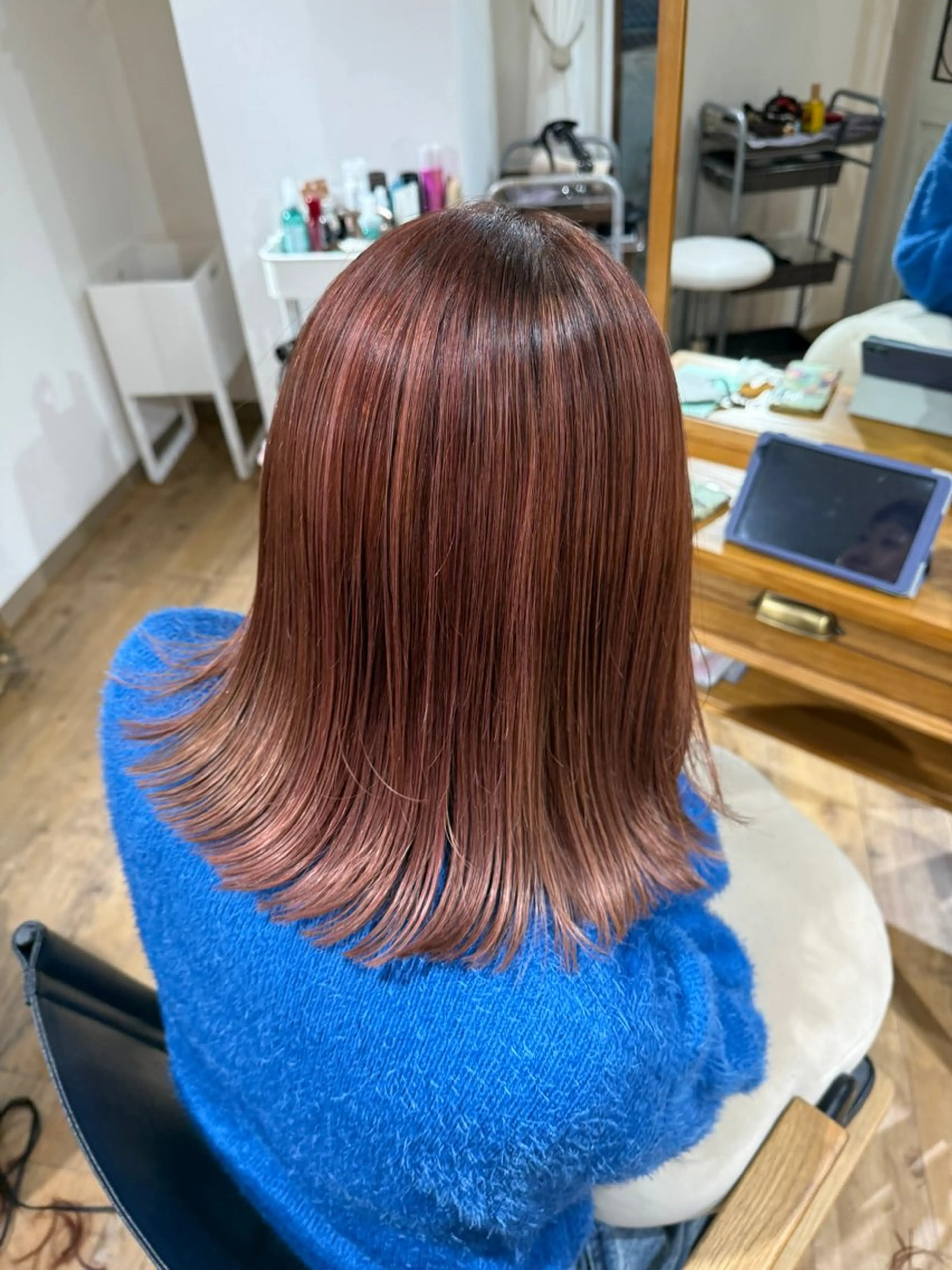 ミディアム カラー ハイライトカラー ハイライト ✨艶髪✨ 奈須晴香のヘアスタイル