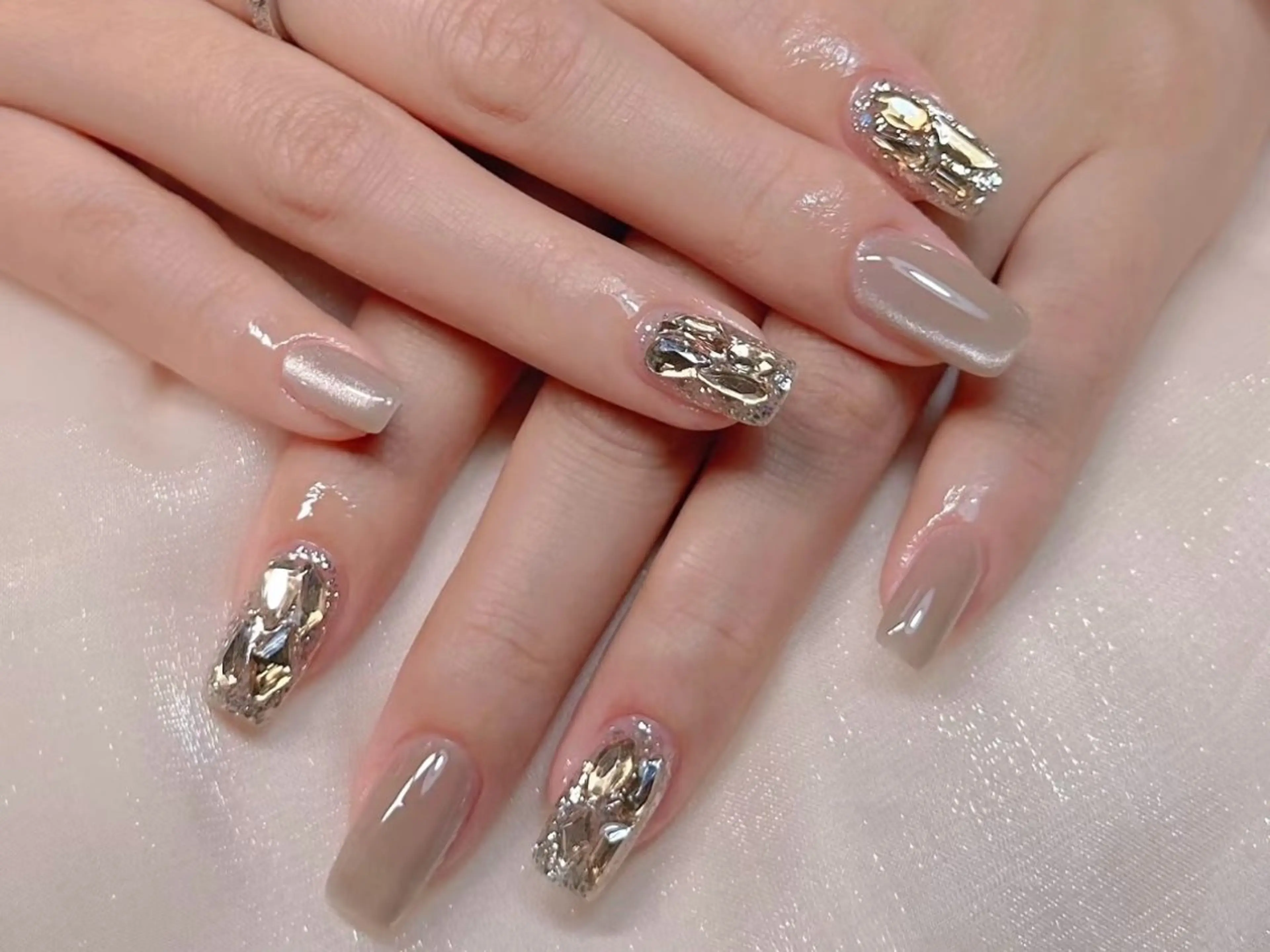 ネイル フットネイル ジェルネイル マグネットネイル 持ち込み オフィスネイル ハンドネイル Venus nail チップ長さだし専門店のネイルデザイン