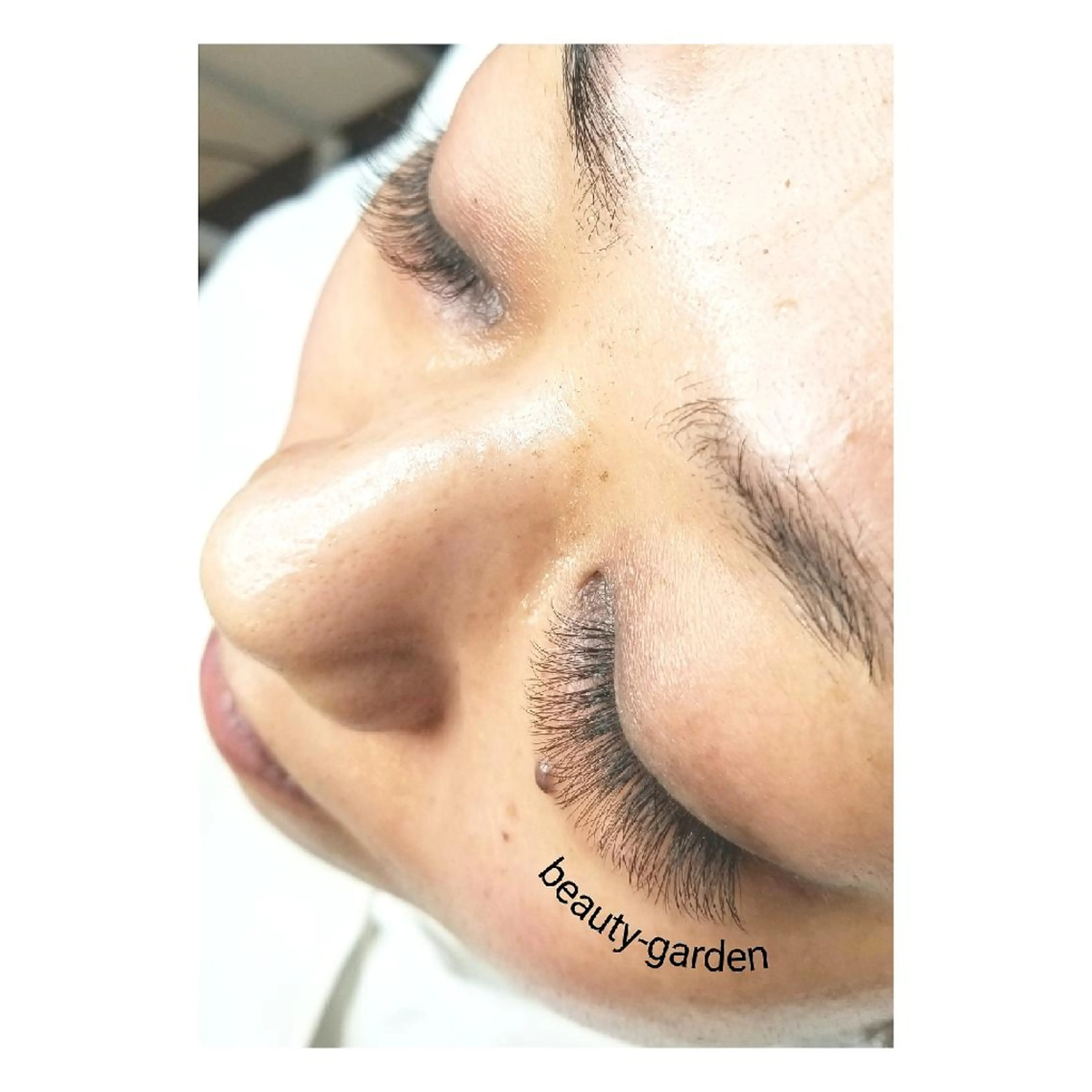 マツエク・マツパ マツエク U_la [ウーラ] 片岡の眉毛・アイブロウイメージ