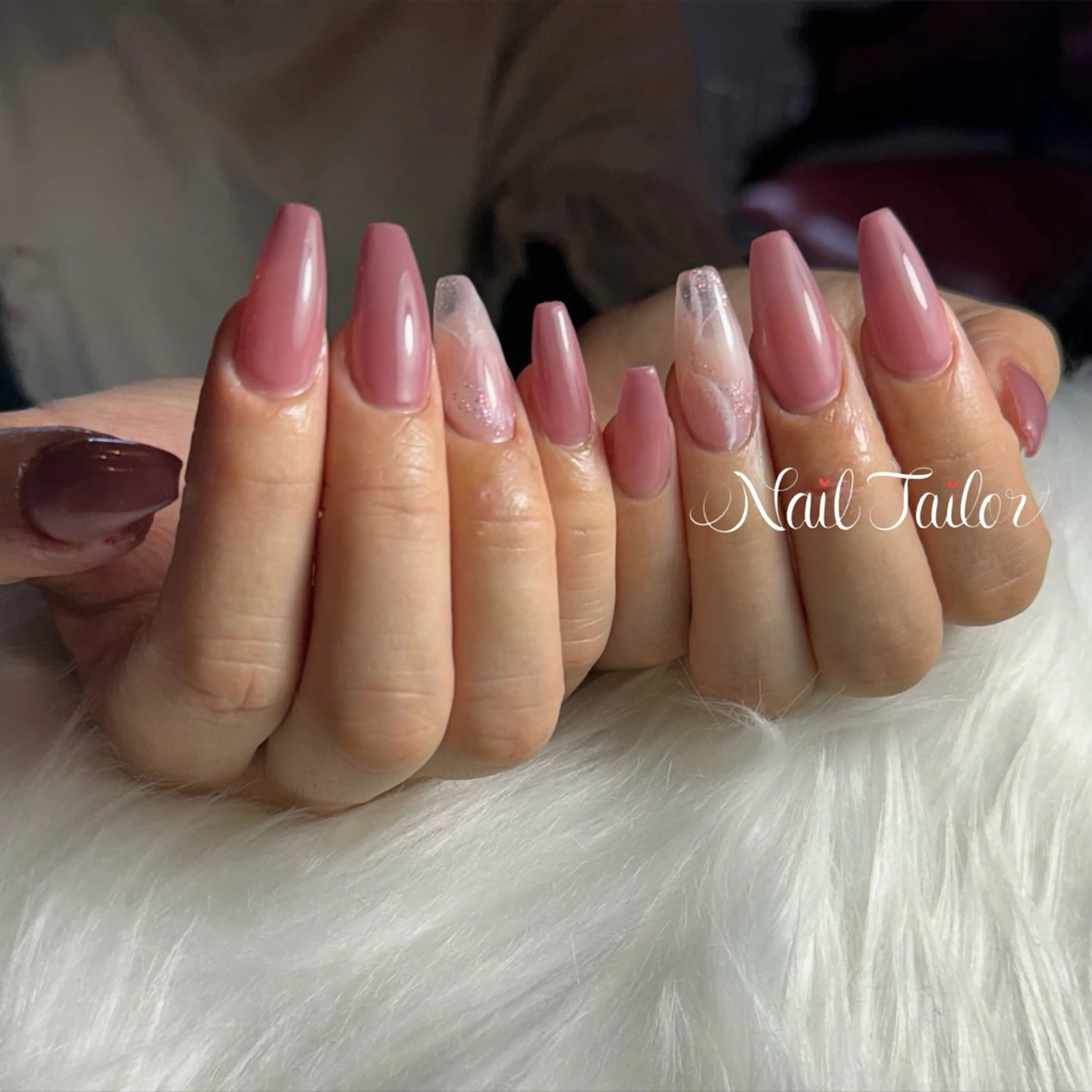 ネイル アートネイル クリアネイル 長さ出し キラキラネイル ロングネイル ハンドネイル NailTailor ネイルテイラーのネイルデザイン