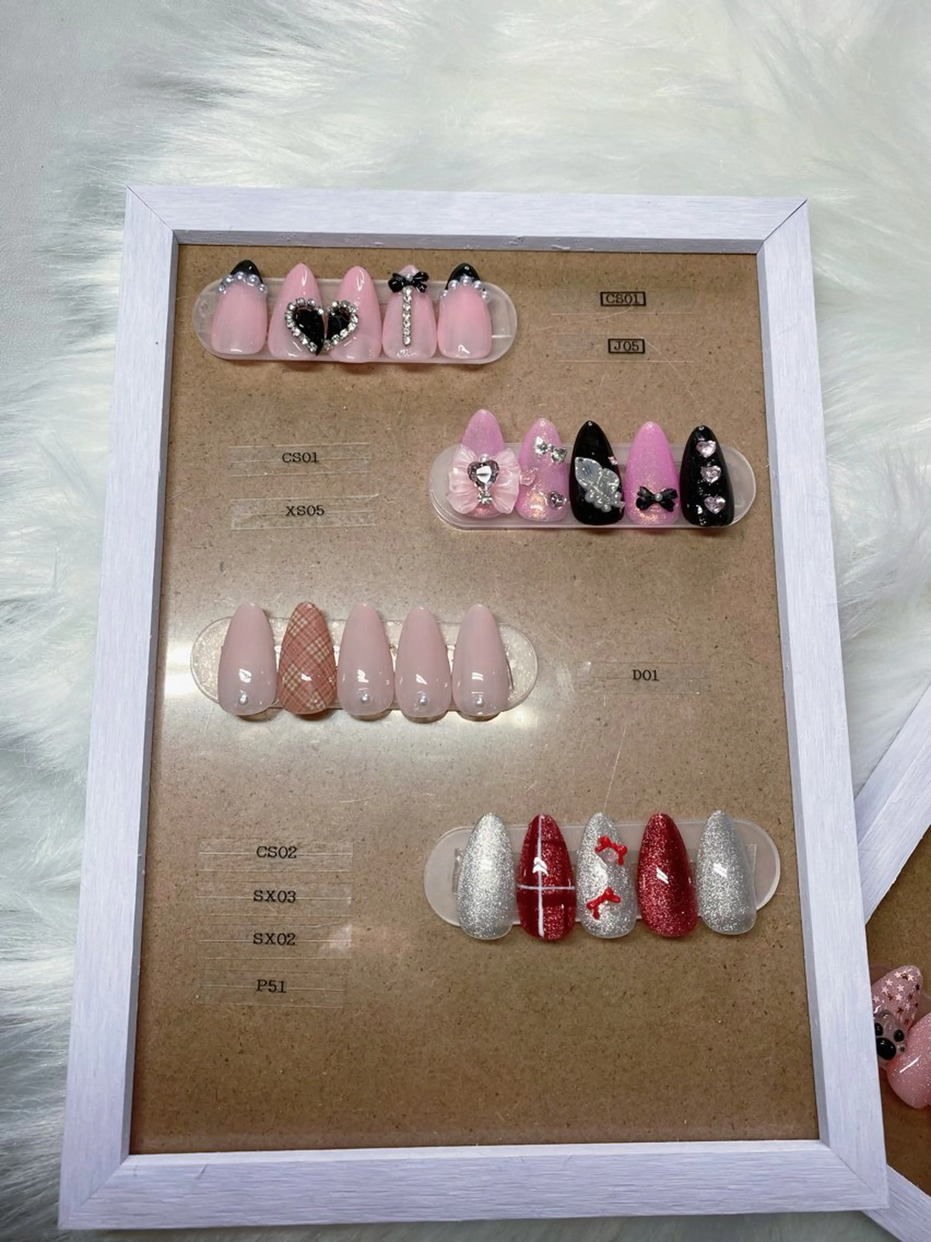 ネイル シンプルネイル マンダリンボーテ Ayakaのネイルデザイン