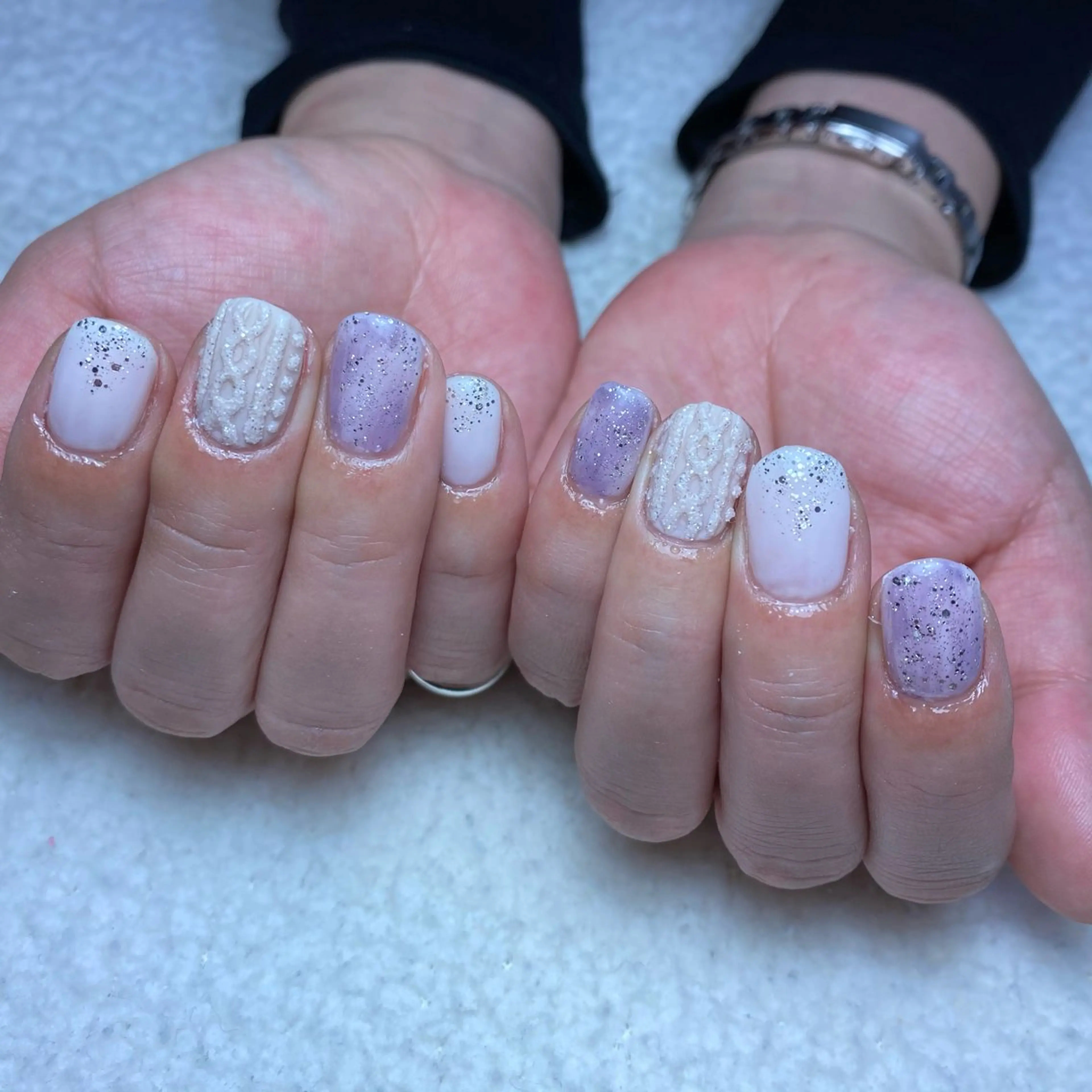 ネイル 冬ネイル ハンドネイル COCO +のエステ・リラクイメージ