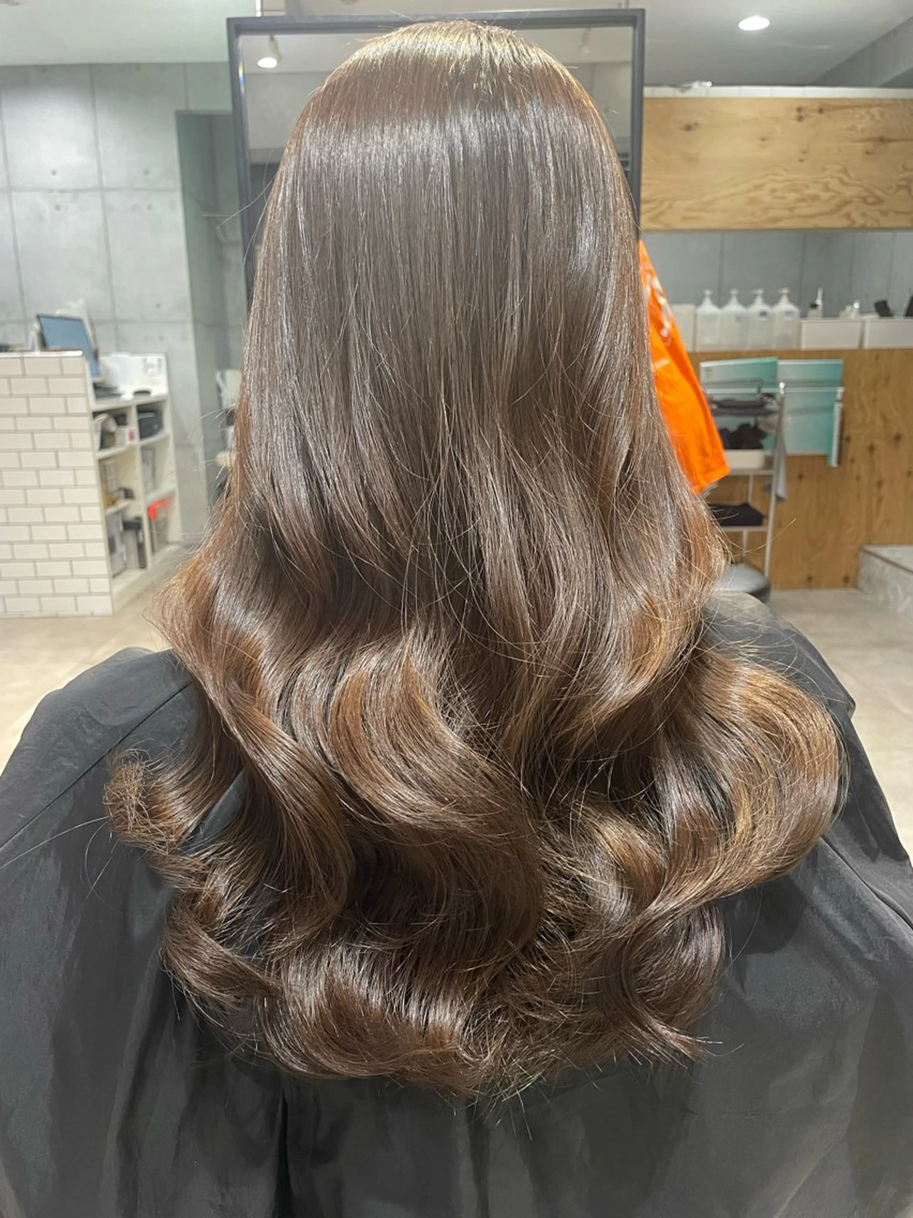 セミロング カット ヘアカラー ヘッドスパ フジノ マホのヘアスタイル