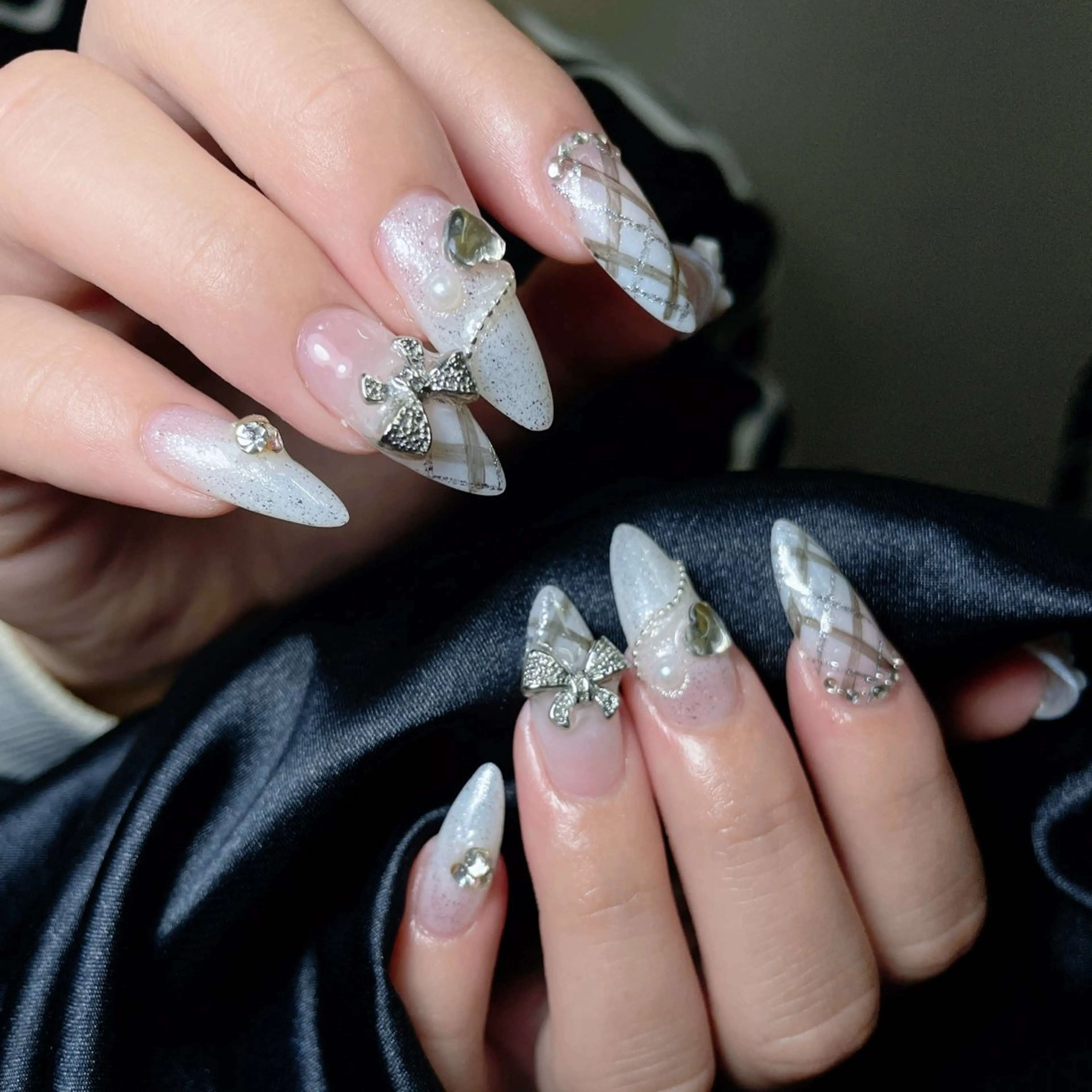 ネイル チークネイル 桜ネイル 長さ出し フットネイル ジェルネイル ハンドネイル YURI NAILのネイルデザイン