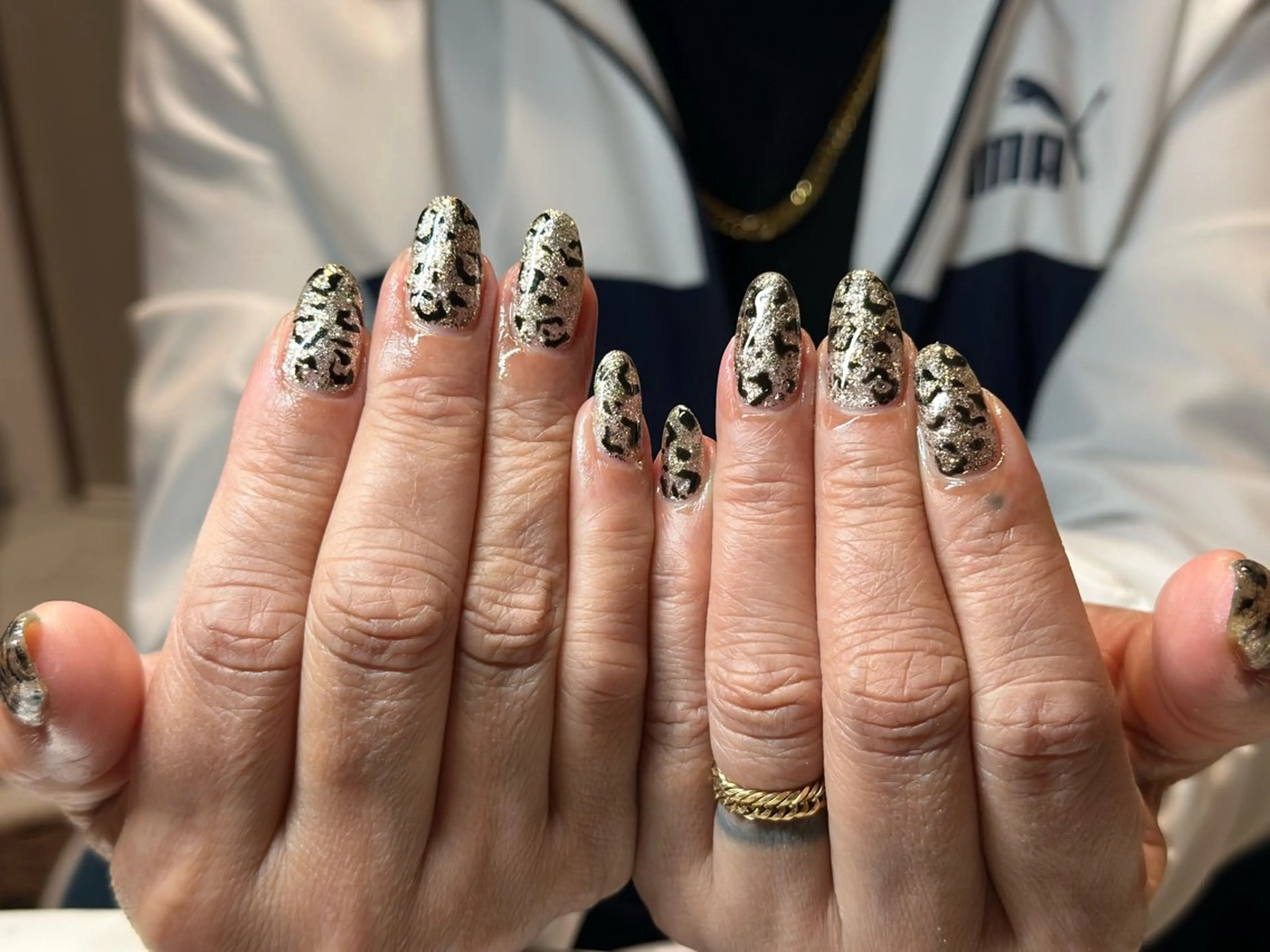 ネイル 越猪 未来のネイルデザイン