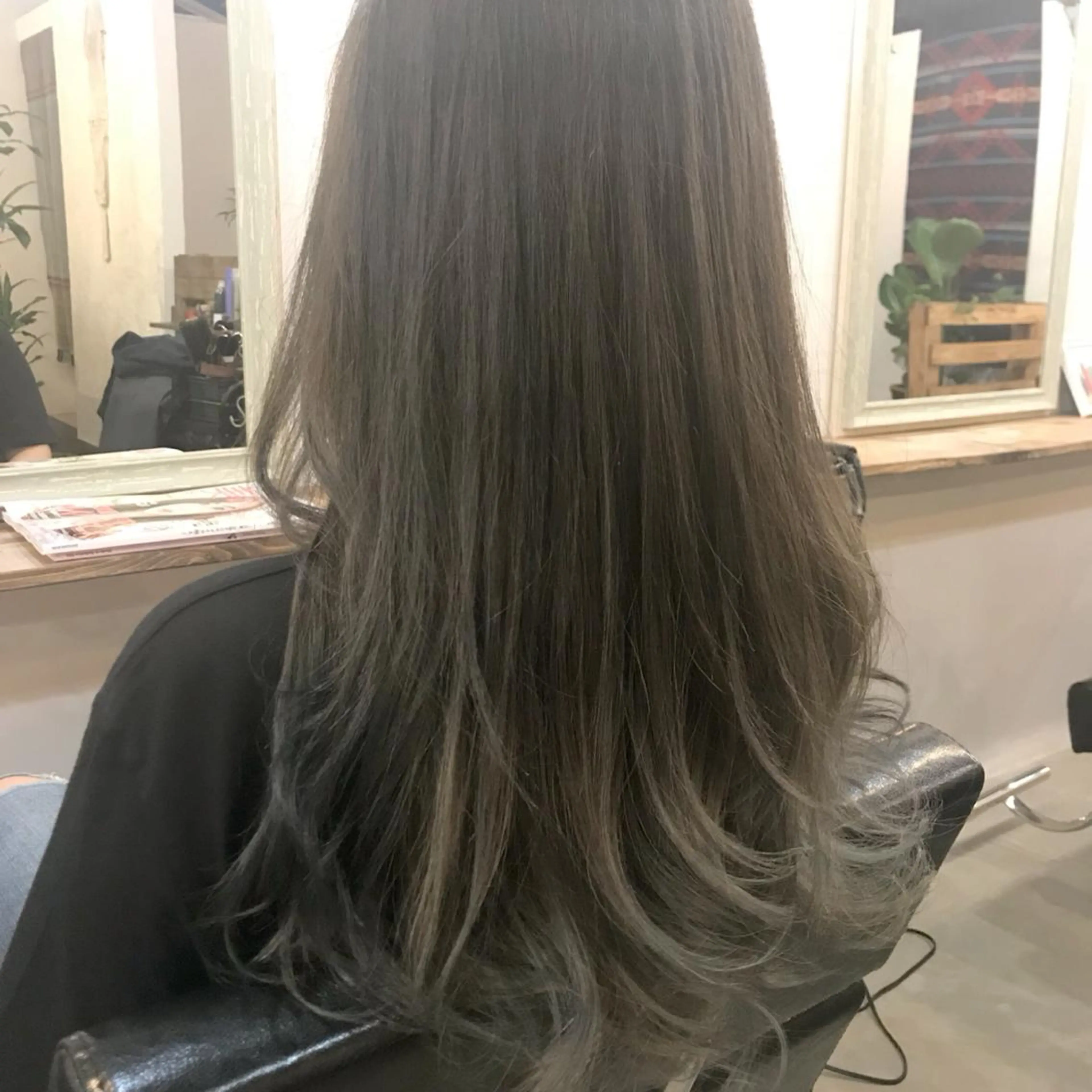 ロング カラー メンズ限定クーポン シェアサロン博多のヘアスタイル