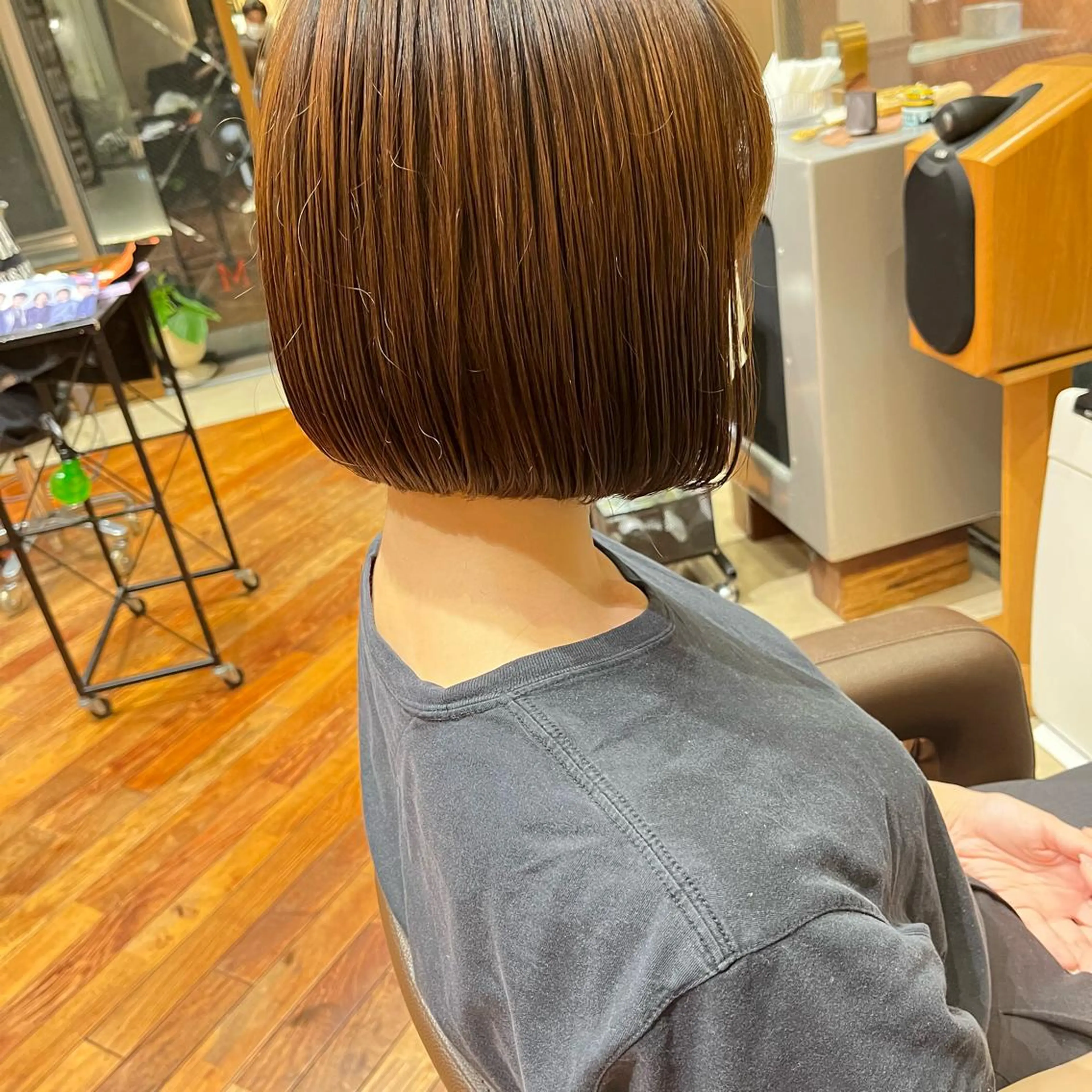 ショート 前下がりボブ ボブ 梅本 佳容子のヘアスタイル