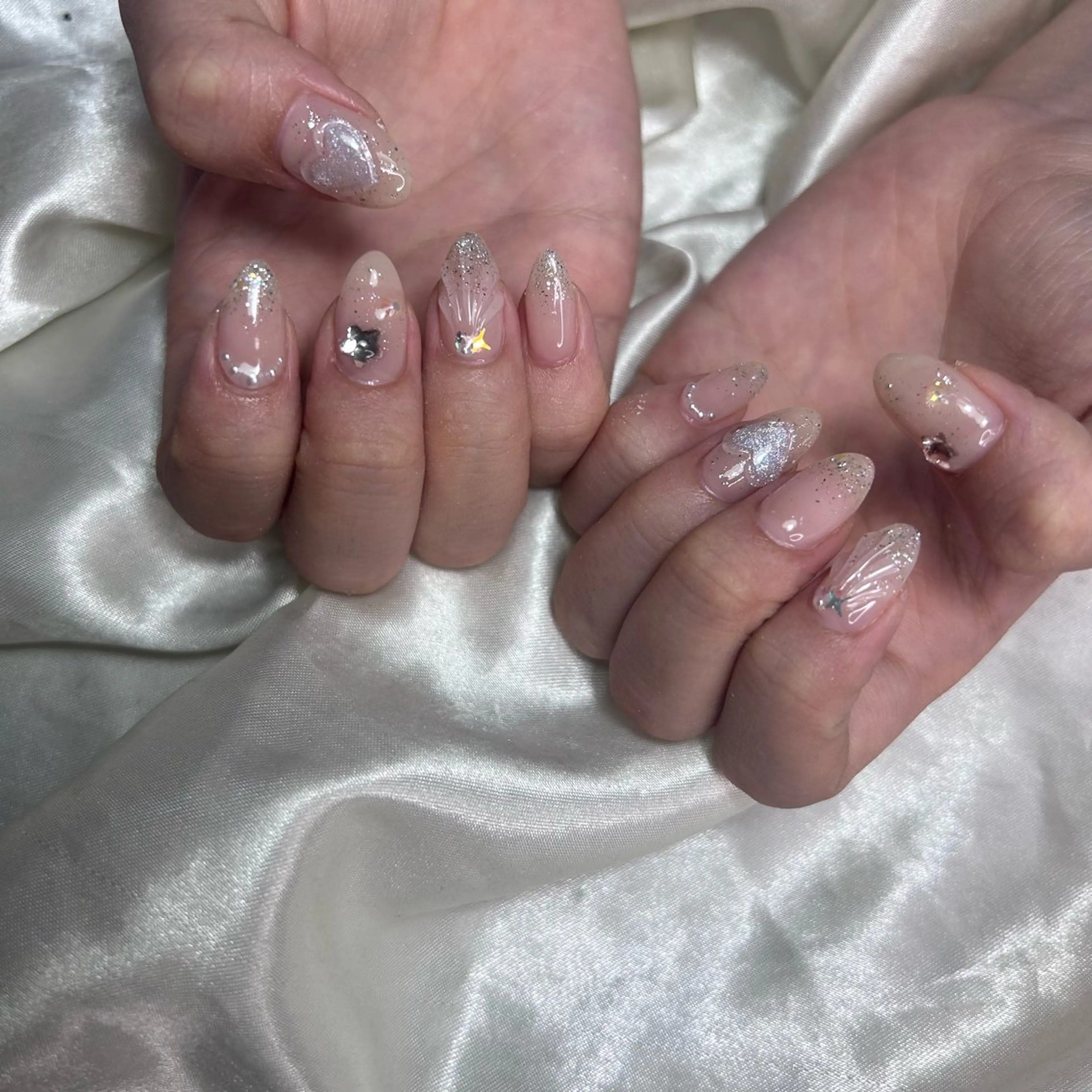 ネイル ハンドネイル 西岡 杏のネイルデザイン