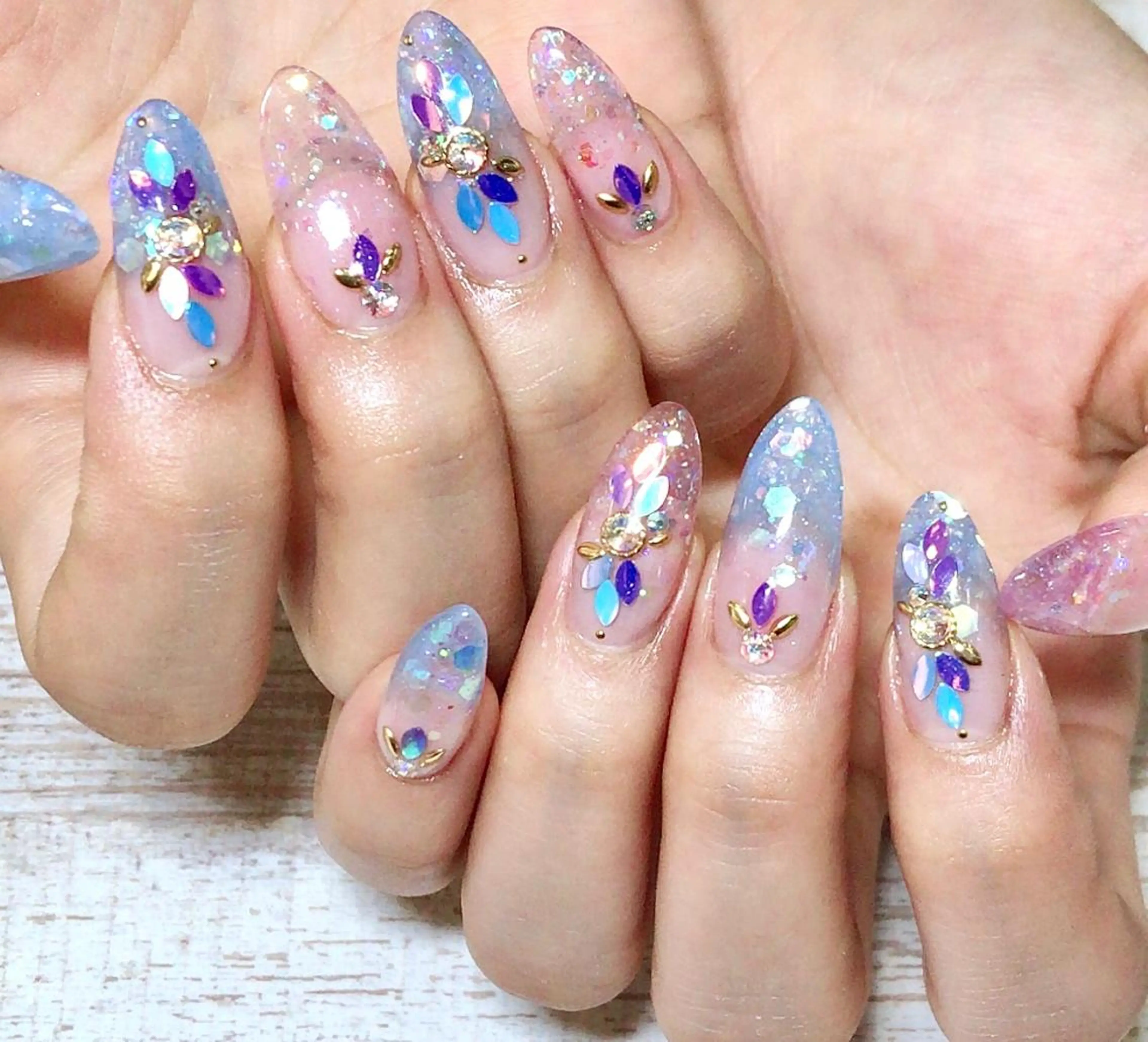 ネイル Lino+ ネイル&よもぎ蒸しのネイルデザイン