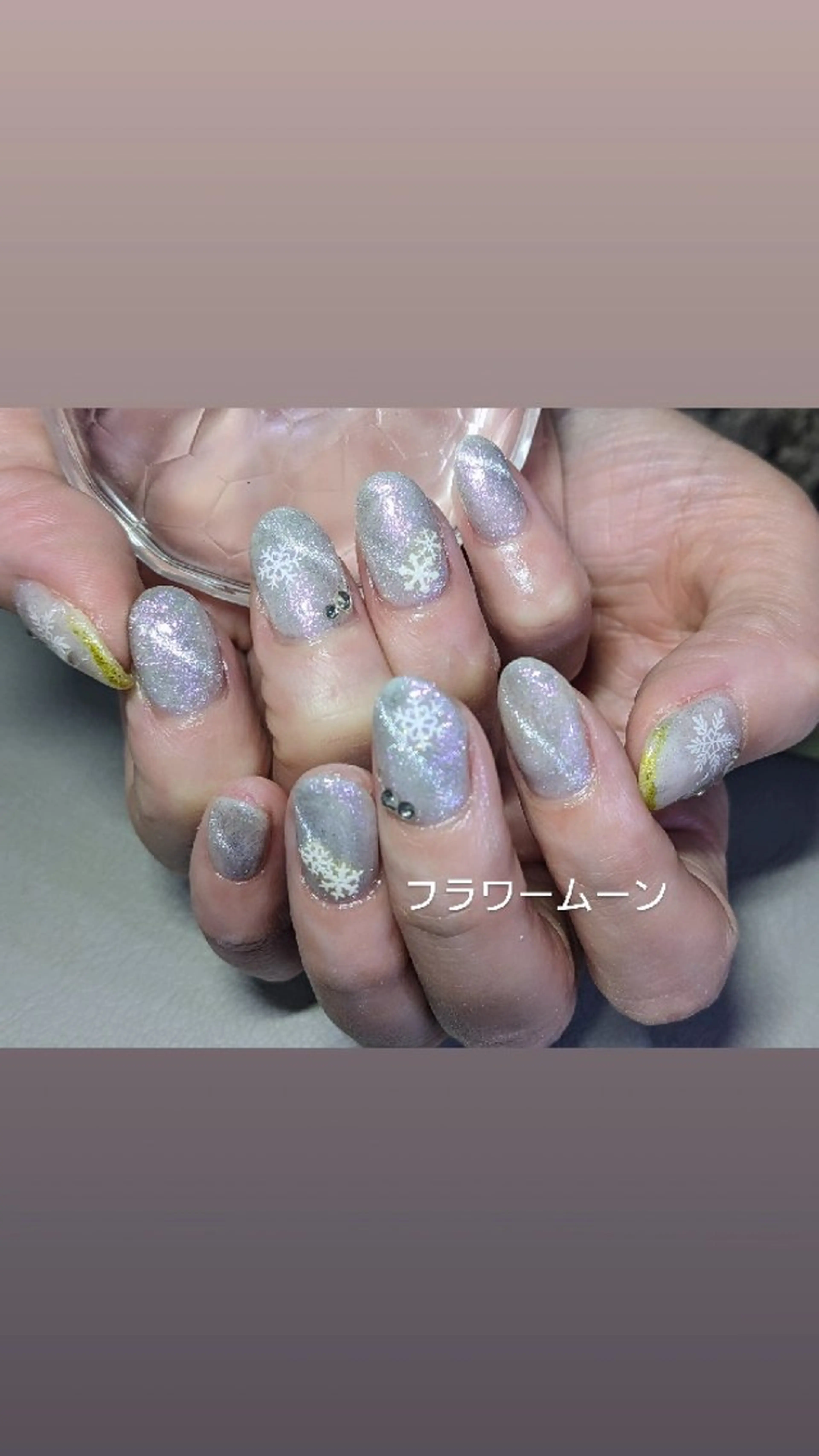 ネイル マグネットネイル ハンドネイル ハンドケア フラワー ムーンのネイルデザイン