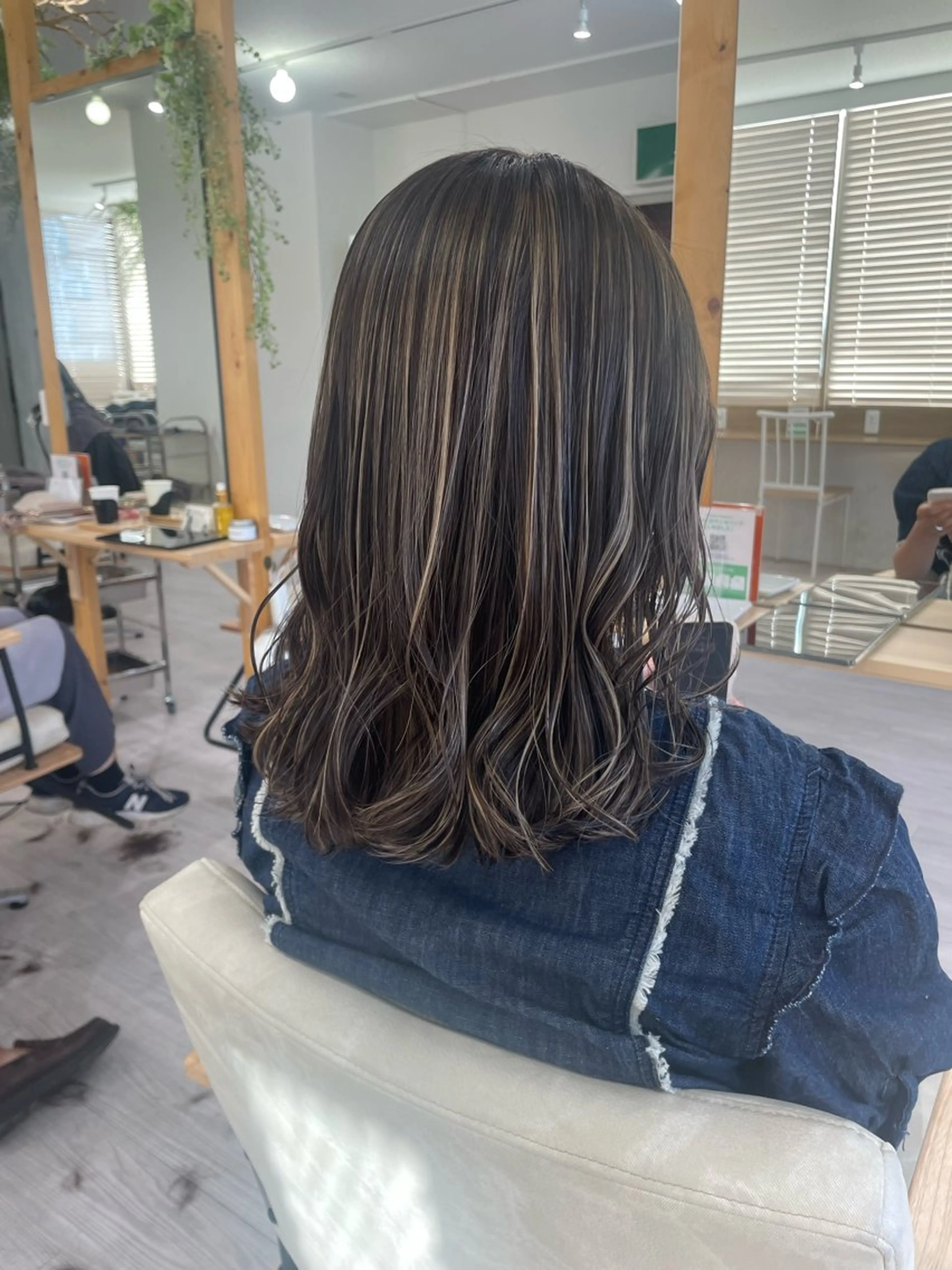 セミロング カラー NANAMI 【Rico】のヘアスタイル