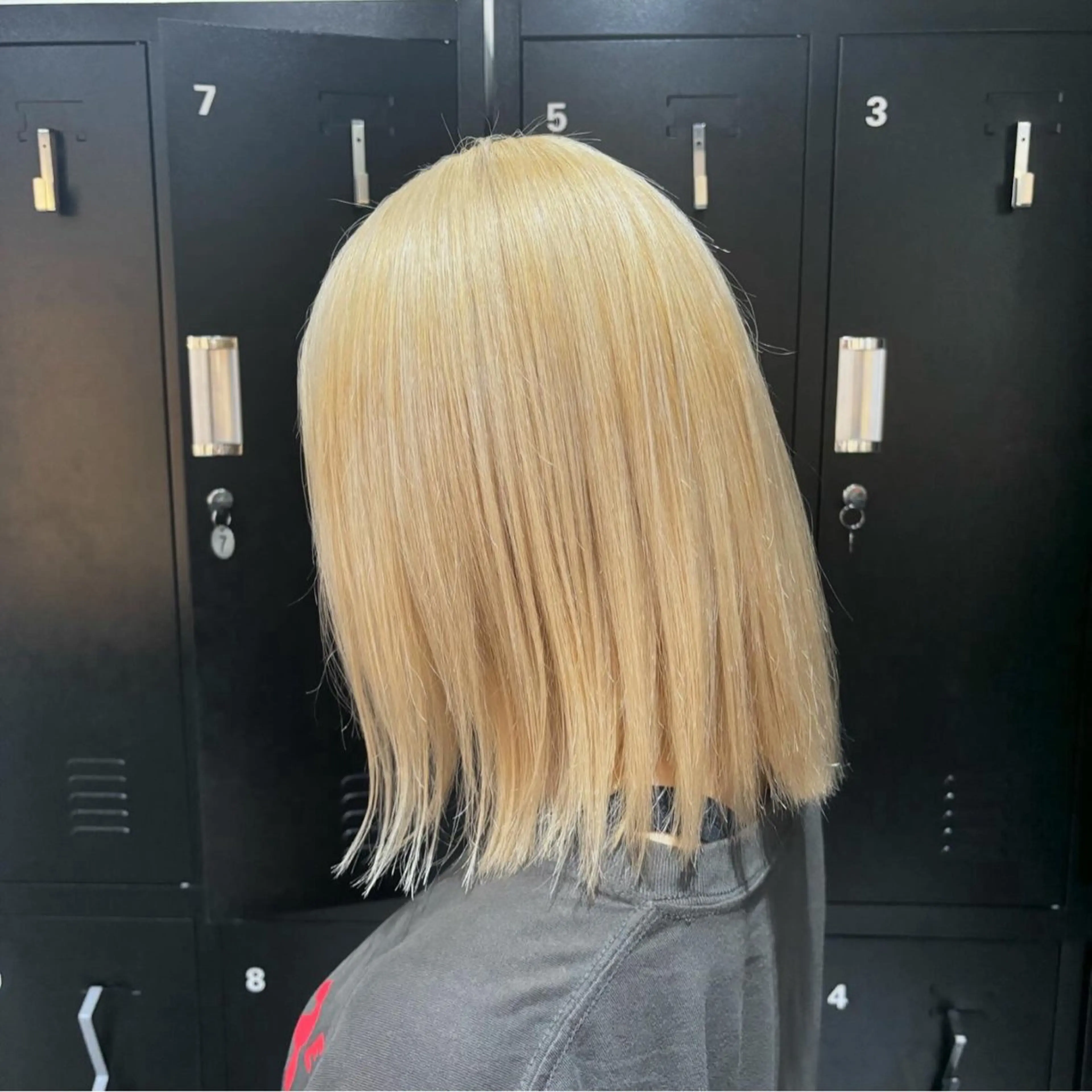 ミディアム カラー ハイトーンカラー ハイトーン/アレンジ 🎀アオイ🎀のヘアスタイル