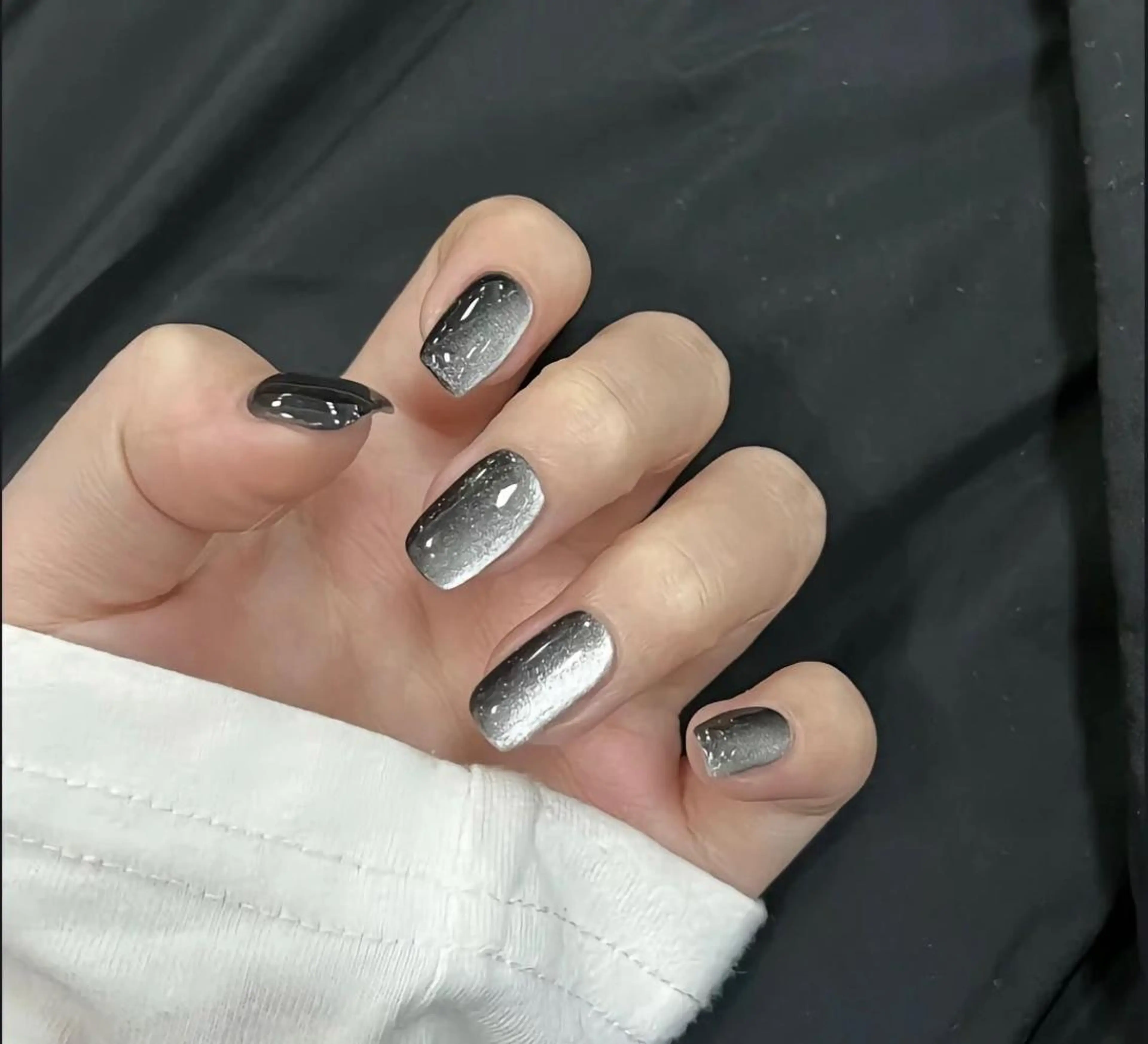 ネイル ハンドネイル シ シのネイルデザイン