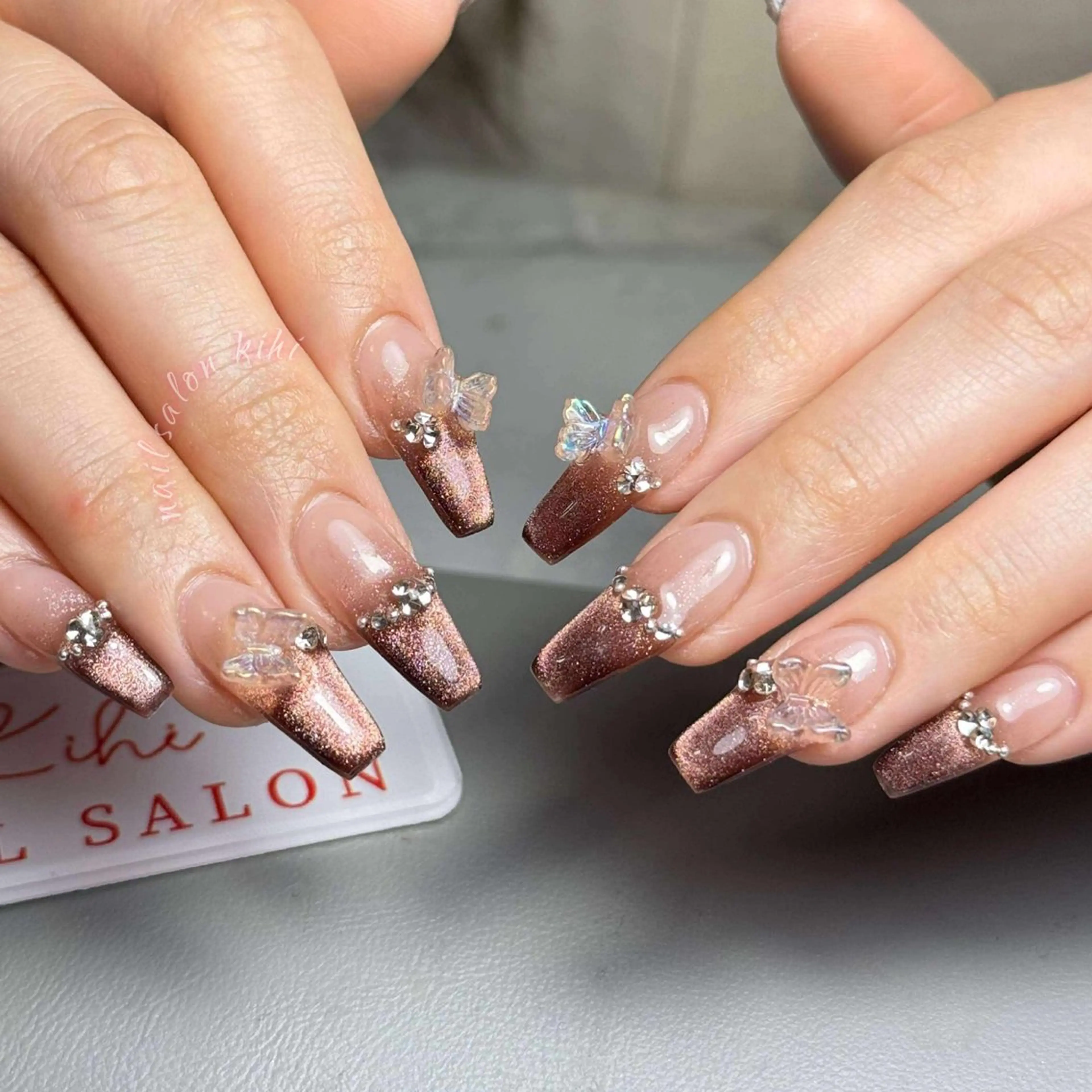 ネイル アートネイル フレンチネイル ジェルネイル グラデーション 韓国ネイル ハンドネイル ハンドケア さくら💮💮 【オフ無料】のネイルデザイン