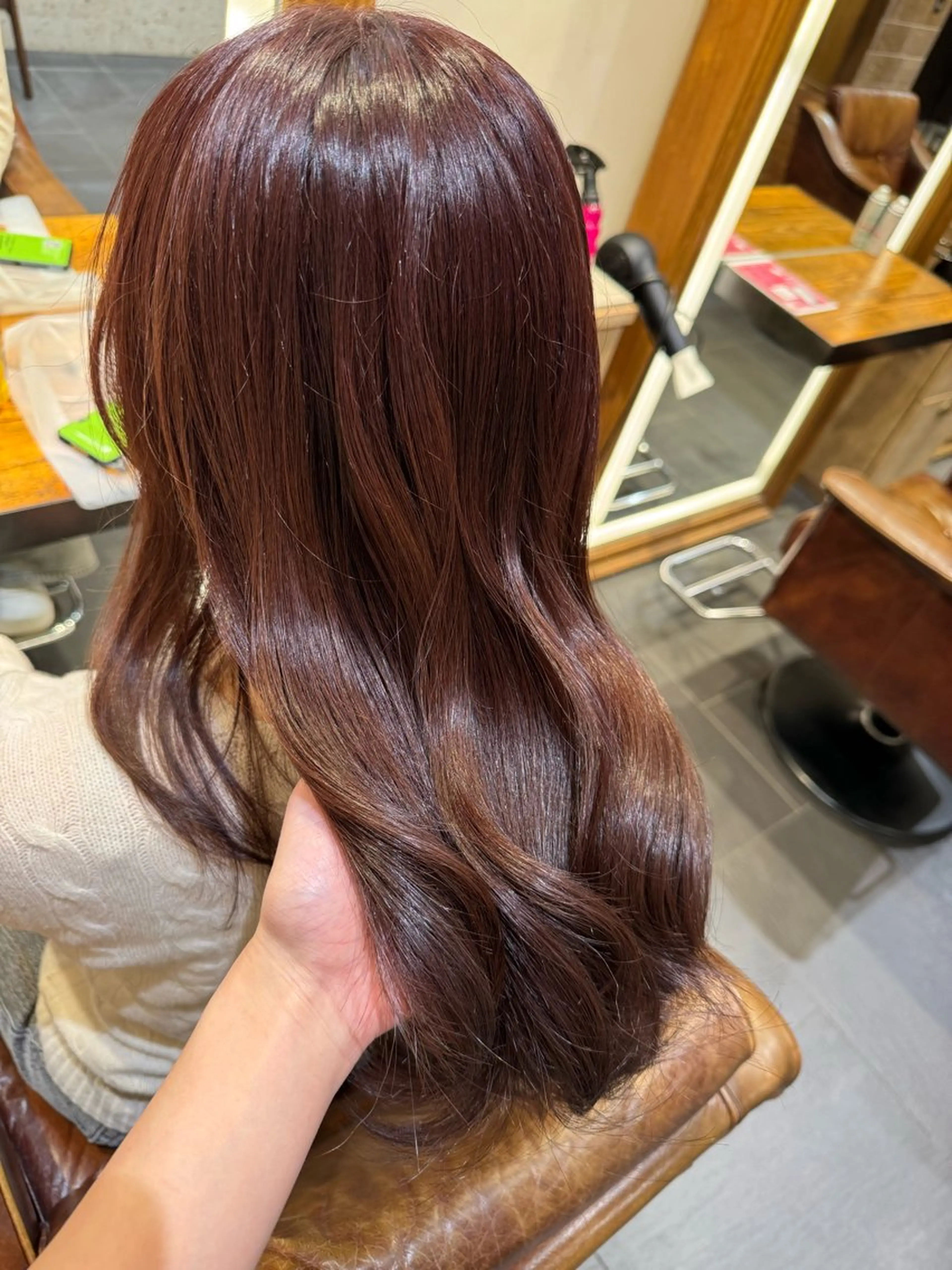 カラー ブラウンカラー ヘアカラー MINX ginza所属・矢津田 侑のヘアスタイル