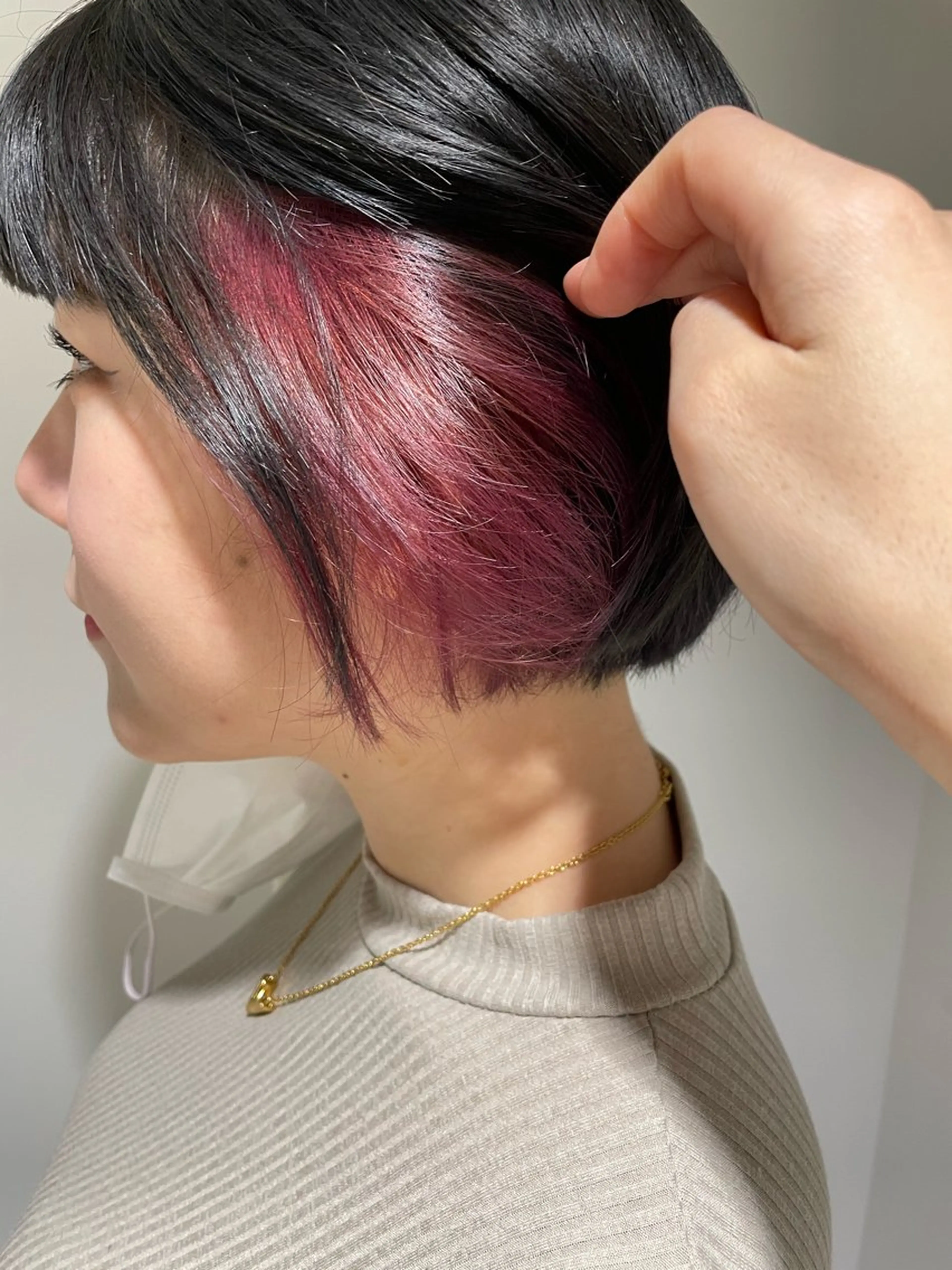 ショート カラー 髪質改善ストレート 🌈似合わせカットのヘアスタイル