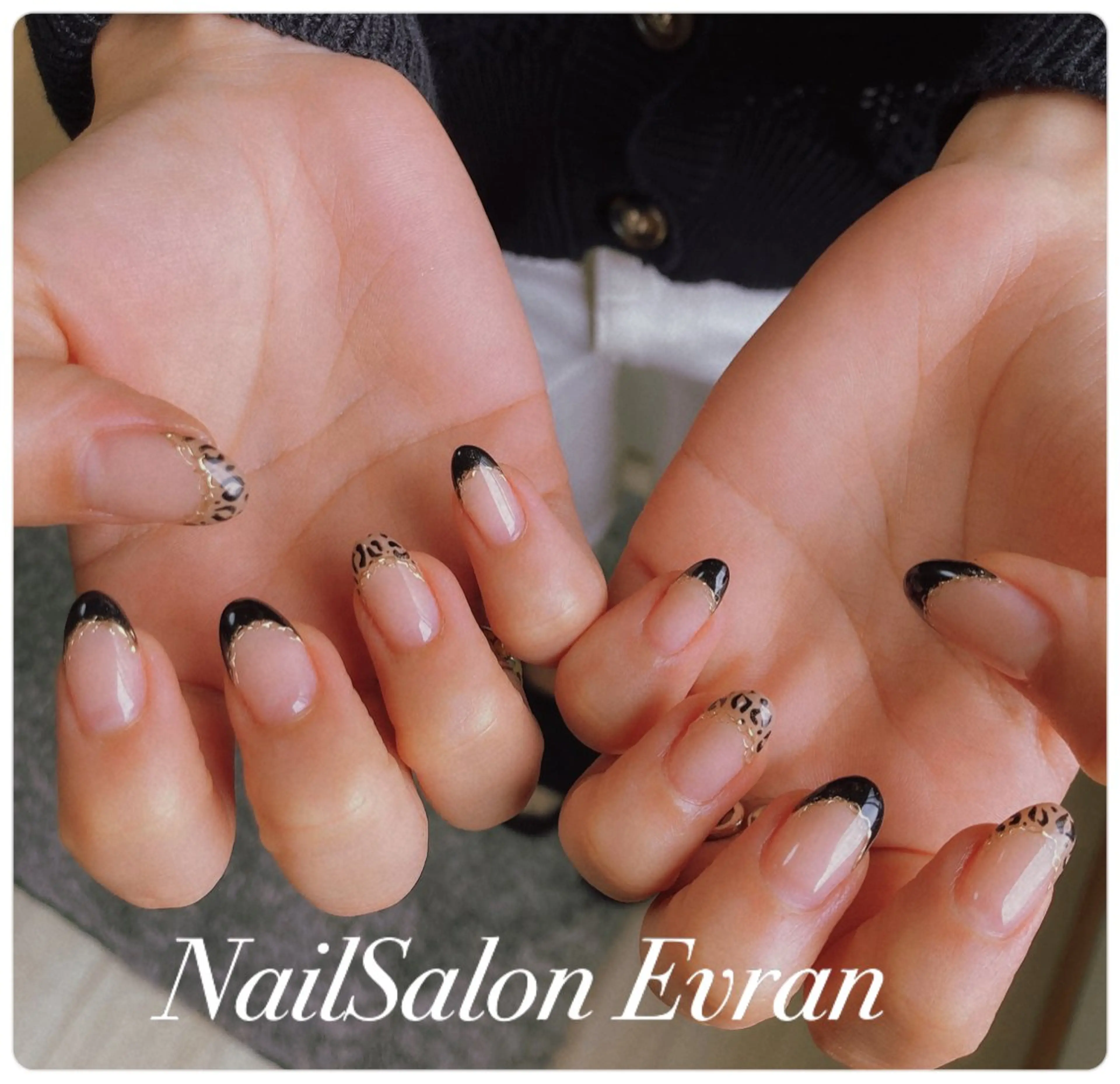 ネイル アートネイル フレンチネイル マグネットネイル 持ち込み ニュアンスネイル Nail salon Evranのネイルデザイン