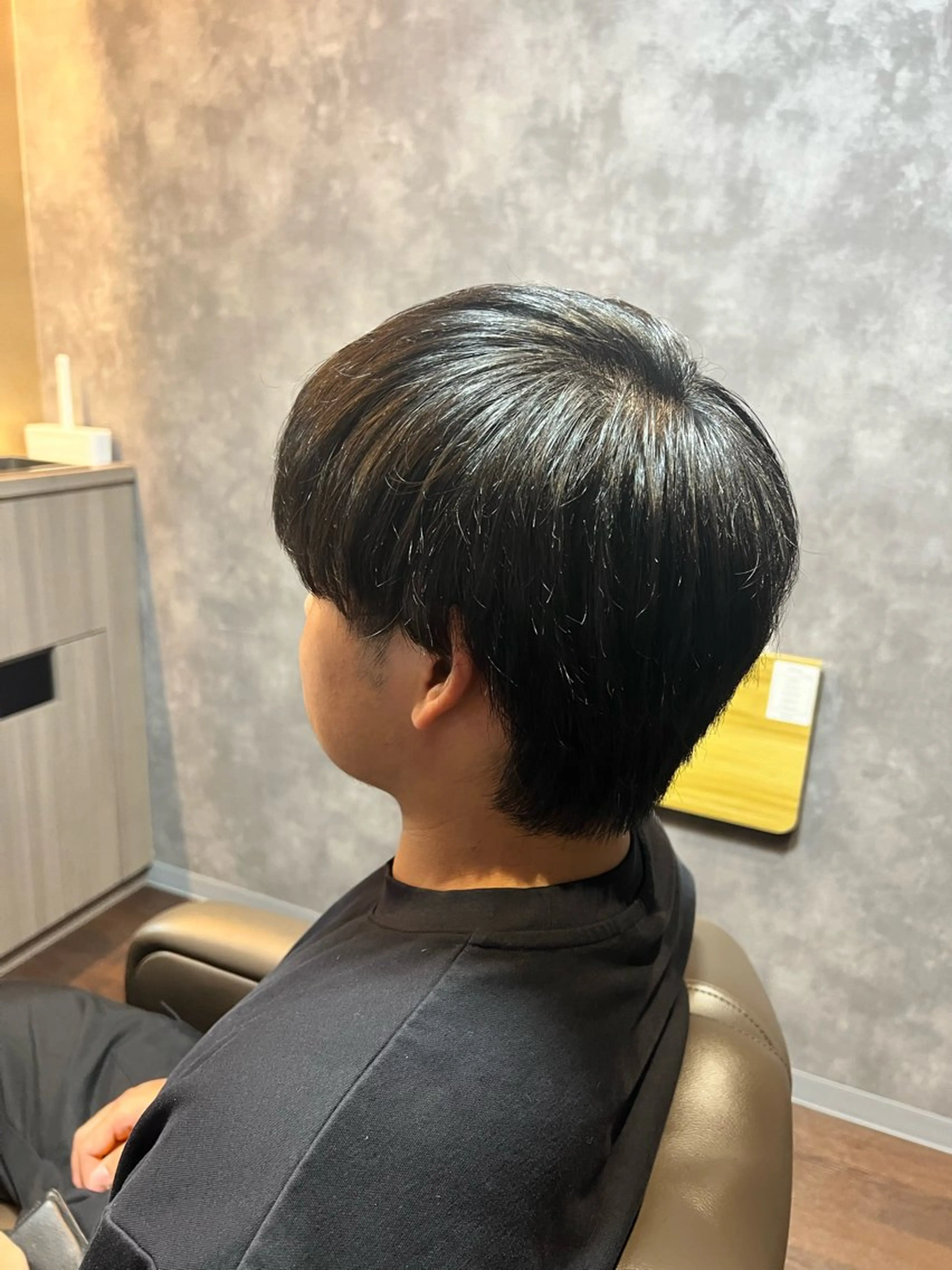 メンズ マッシュ 刈り上げ 高村 吉斗のヘアスタイル