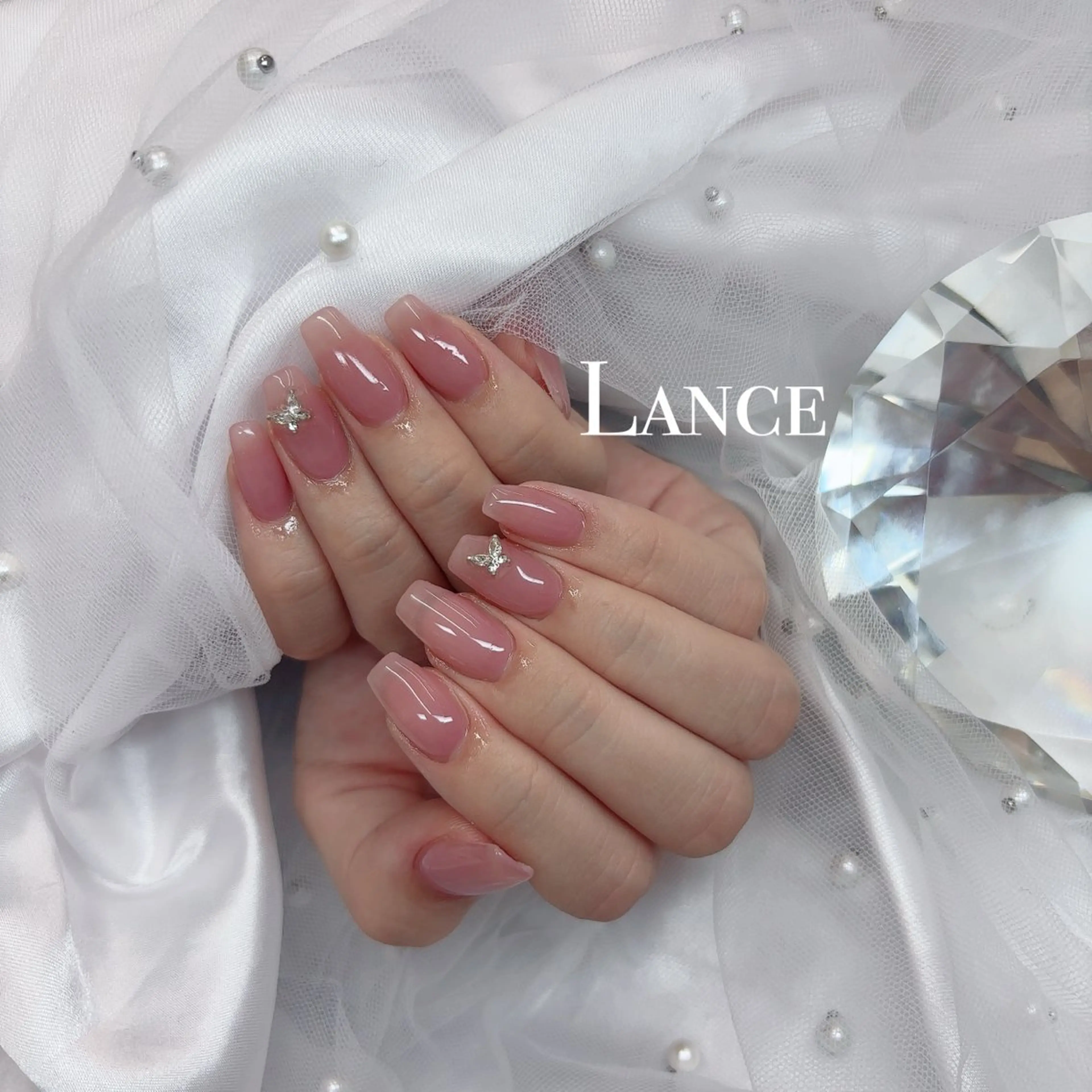 ネイル オーロラネイル フットネイル フレンチネイル ガラスフレンチ 氷ネイル・うるうるネイル Lance nailのネイルデザイン