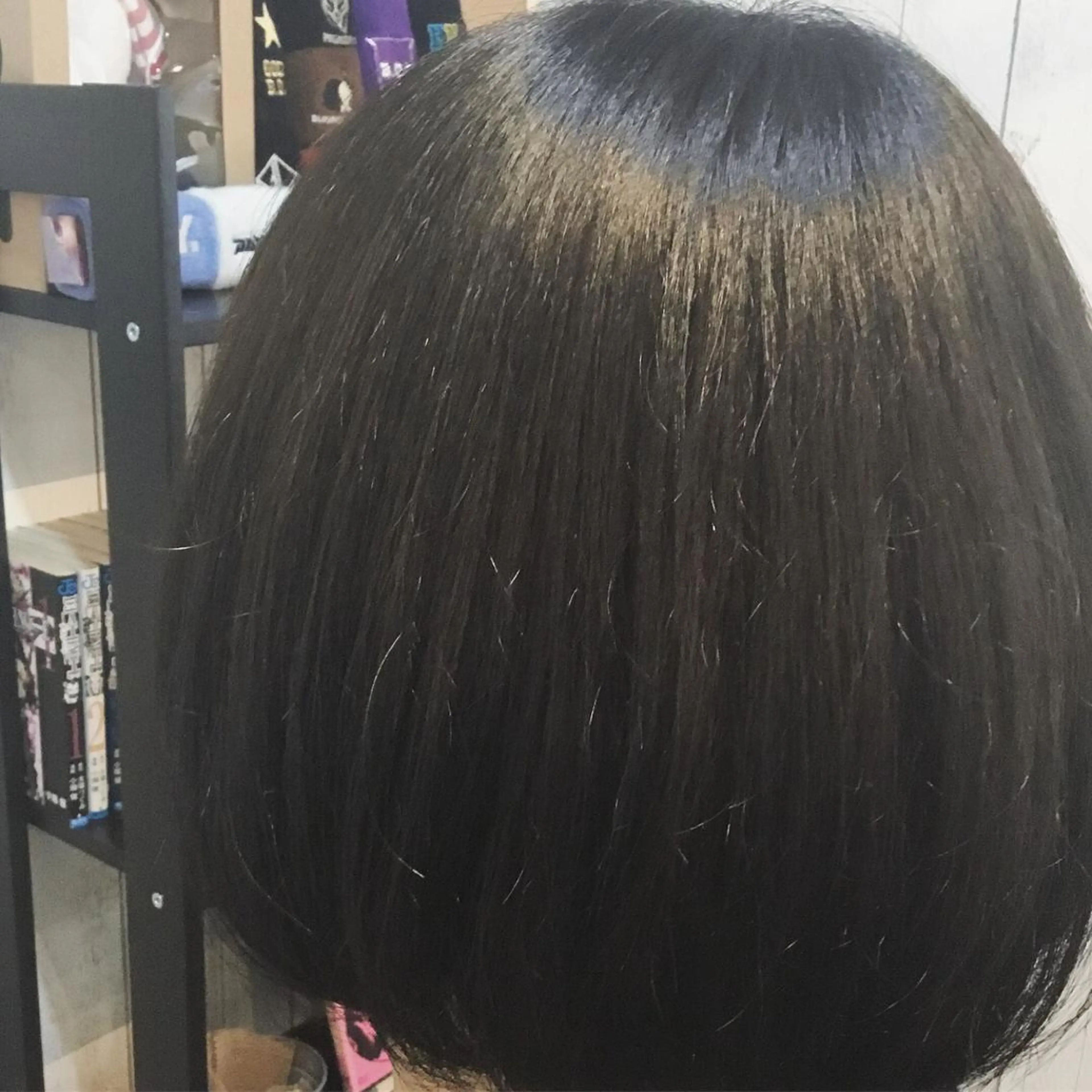 ショート カラー 金崎 新吾のヘアスタイル