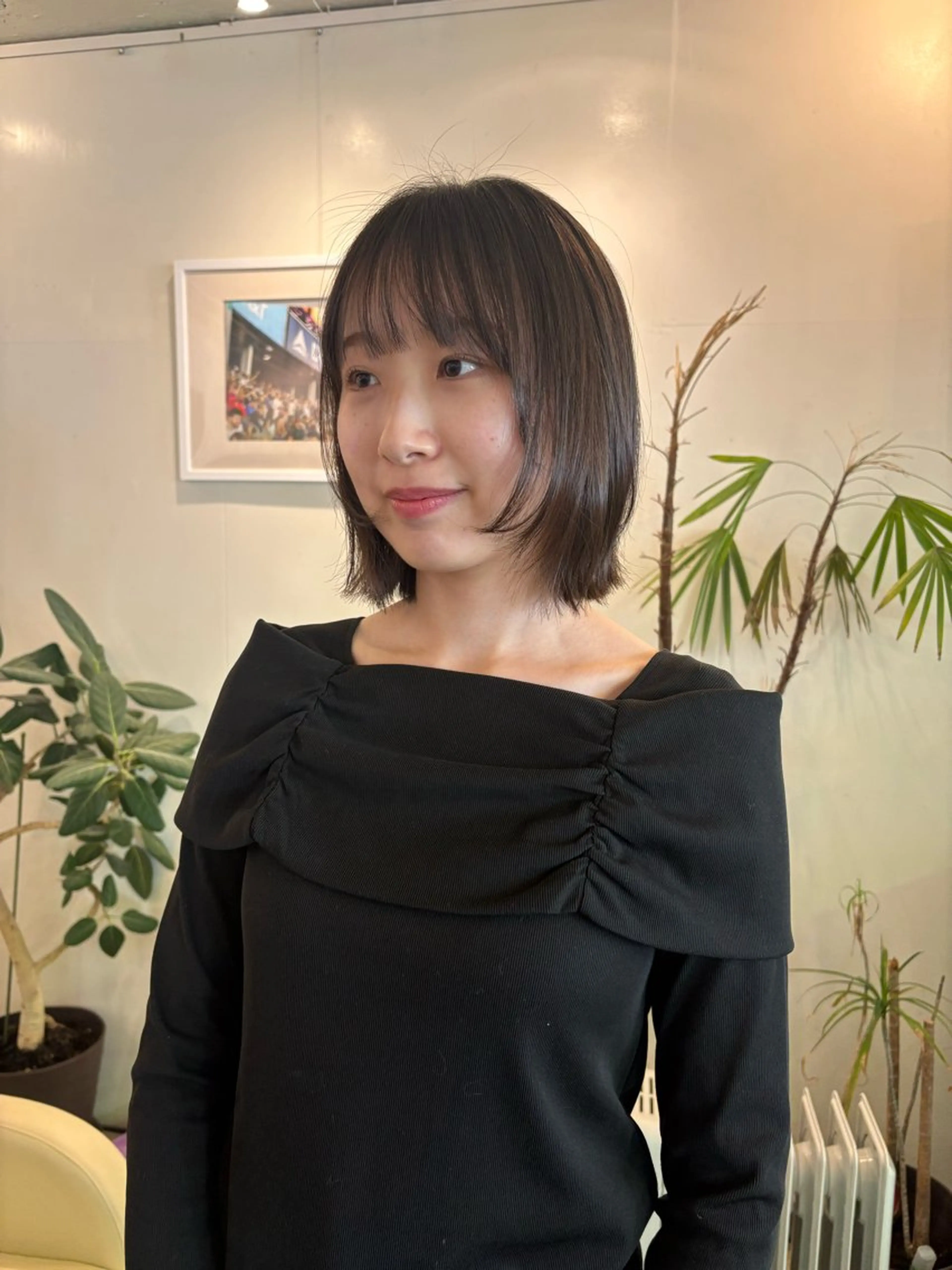 ミディアム レイヤーカット カット les baladins du miroir所属・🍃YURI 🍃のヘアスタイル