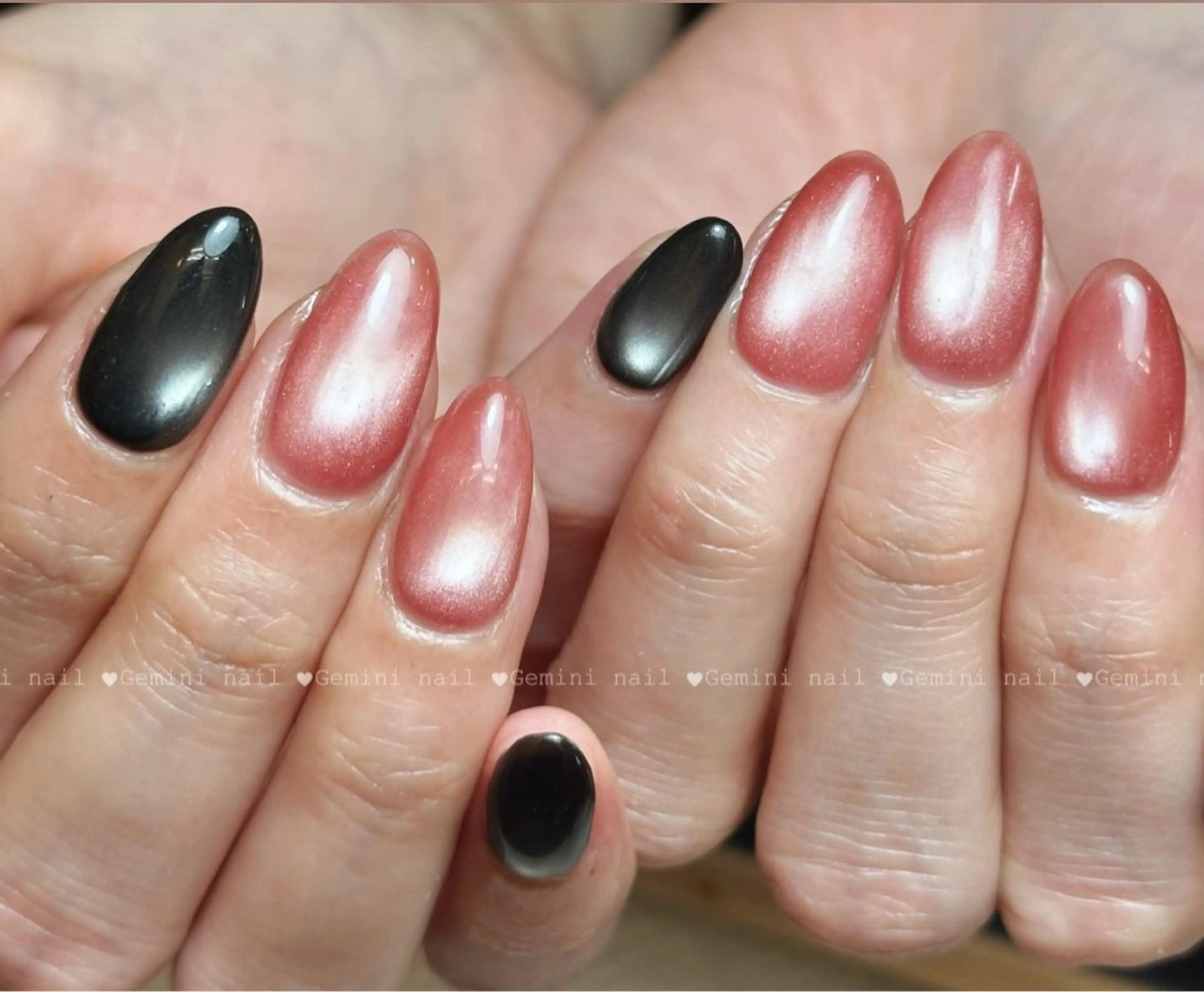 ネイル マグネットネイル Gemini nail.Yukiのネイルデザイン