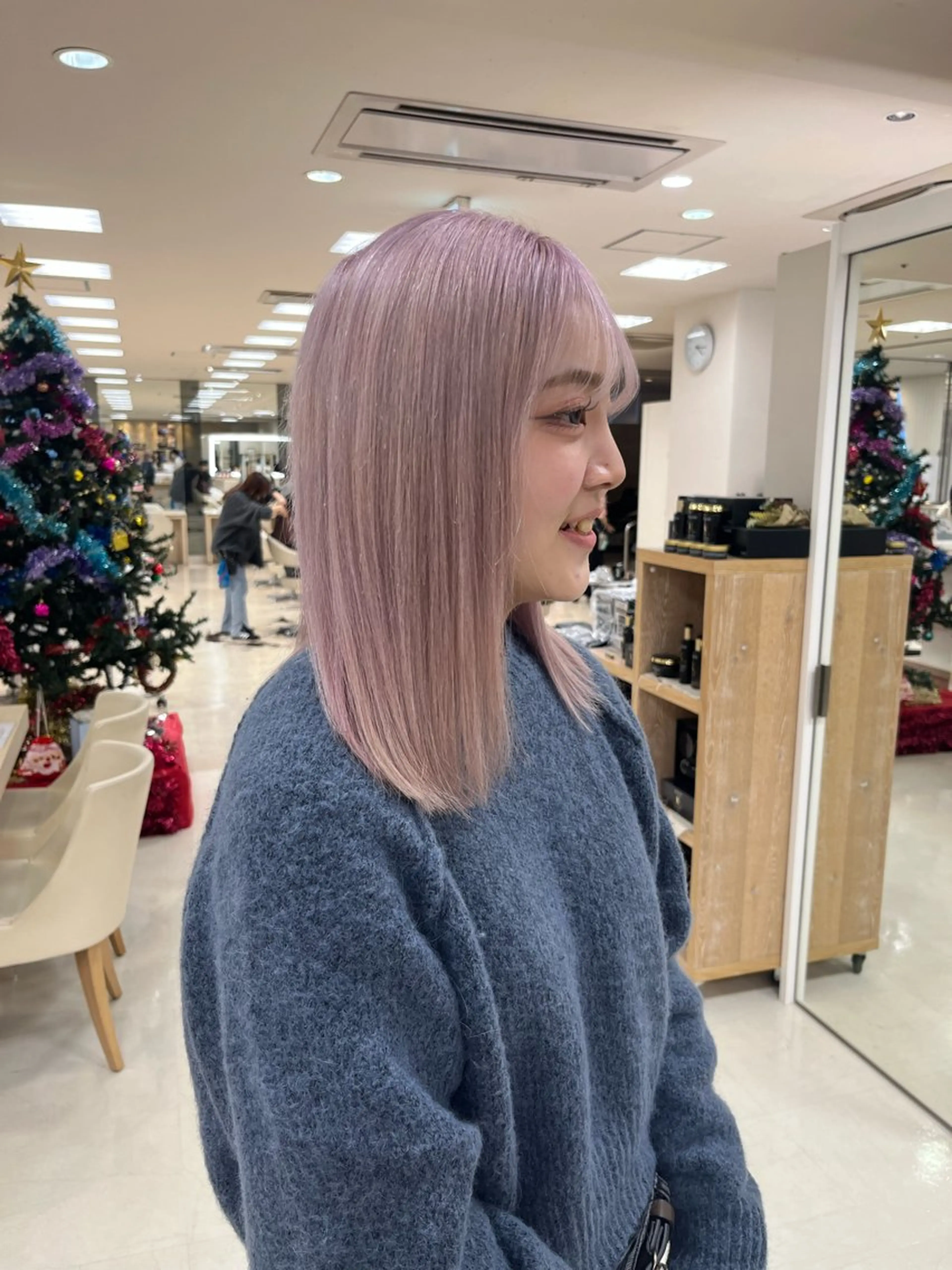 セミロング カラー 暖色専門美容師🎀 お客様満足度◎のヘアスタイル