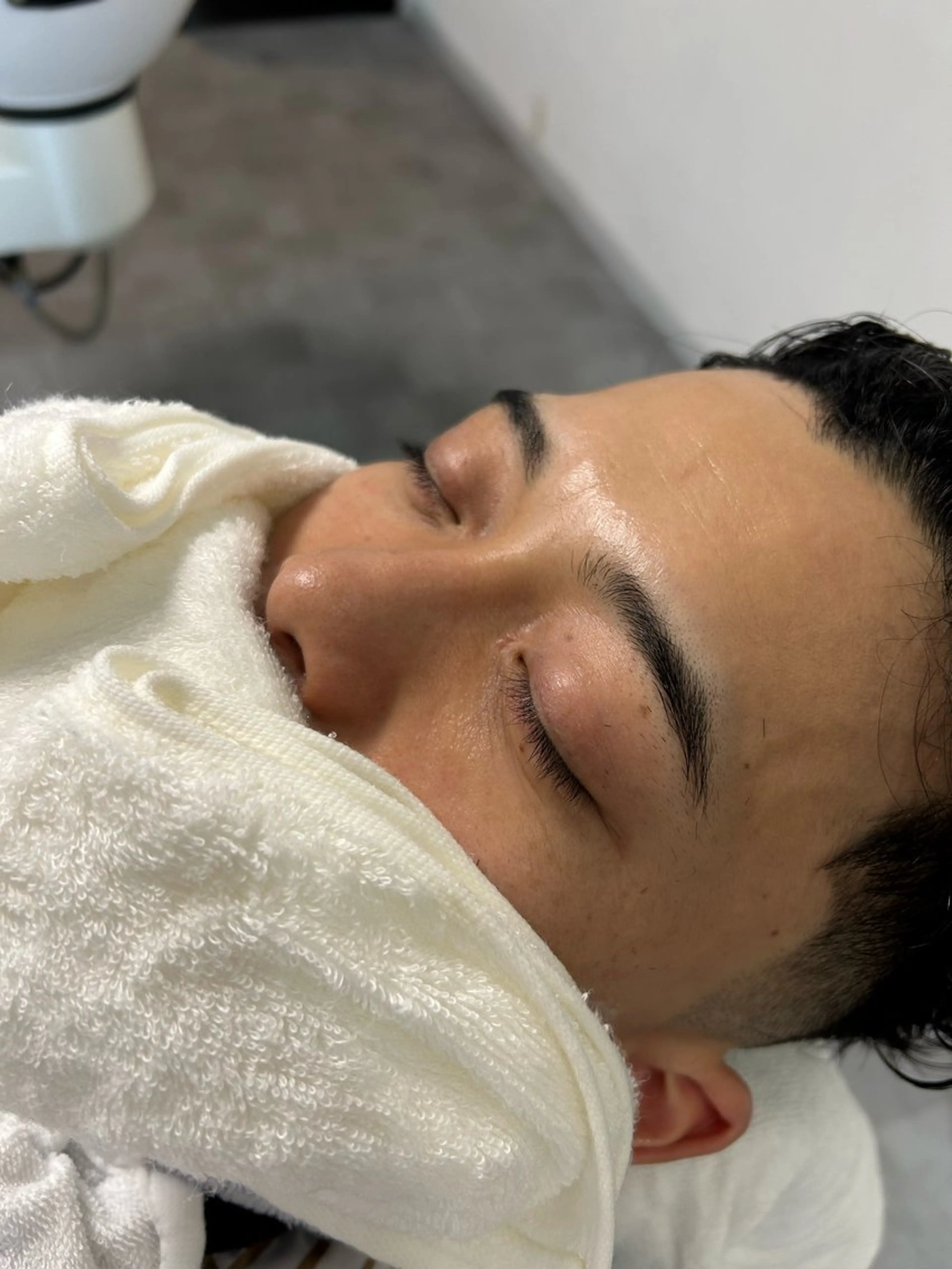 シェービング（眉カット付）の写真