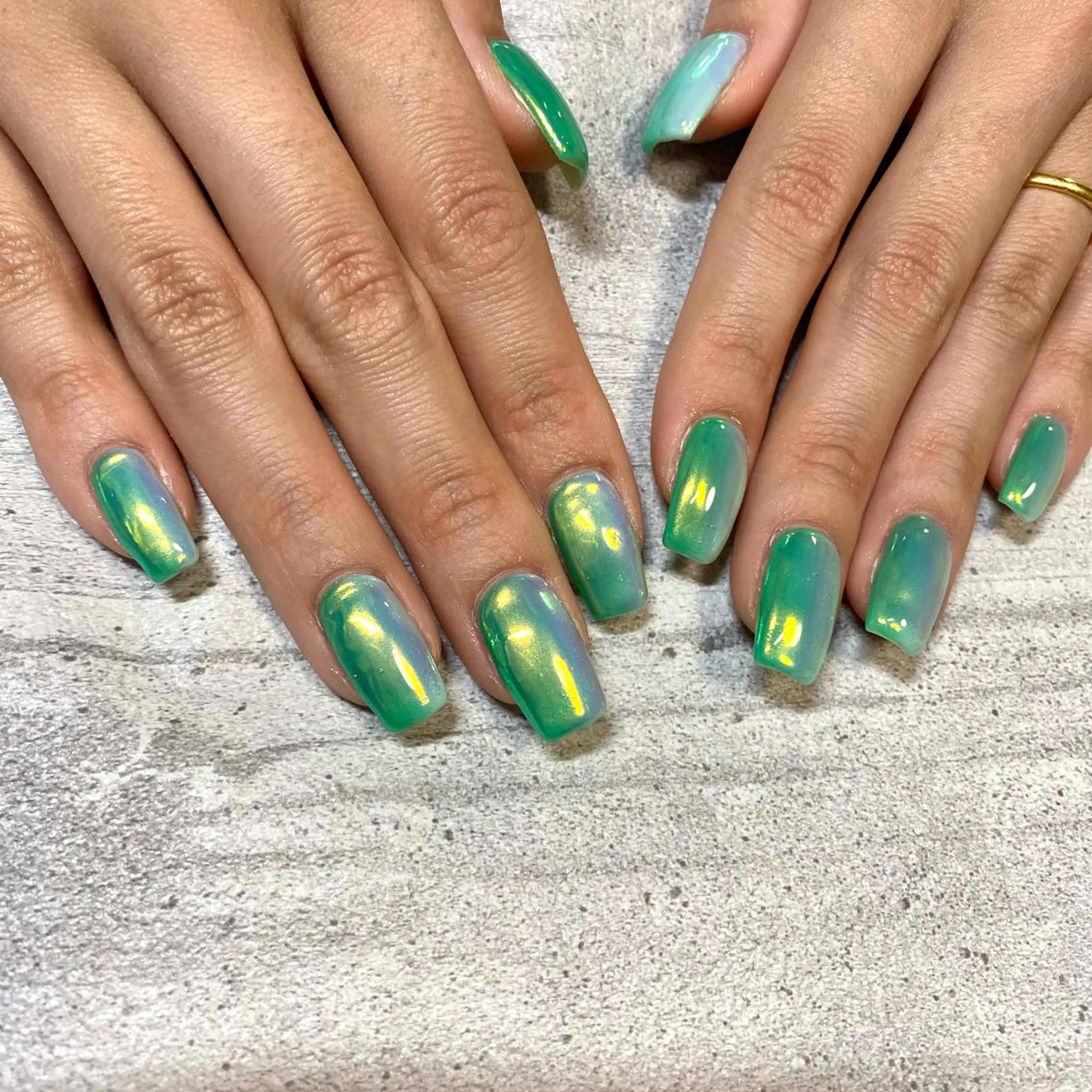 ショート カラー パーマ ヘアアレンジ メンズ キッズ ネイル マツエク・マツパ アイブロウ マットネイル ハンドネイル ハンドケア 今福鶴見ネイル 8(ｴｲﾄ)のネイルデザイン