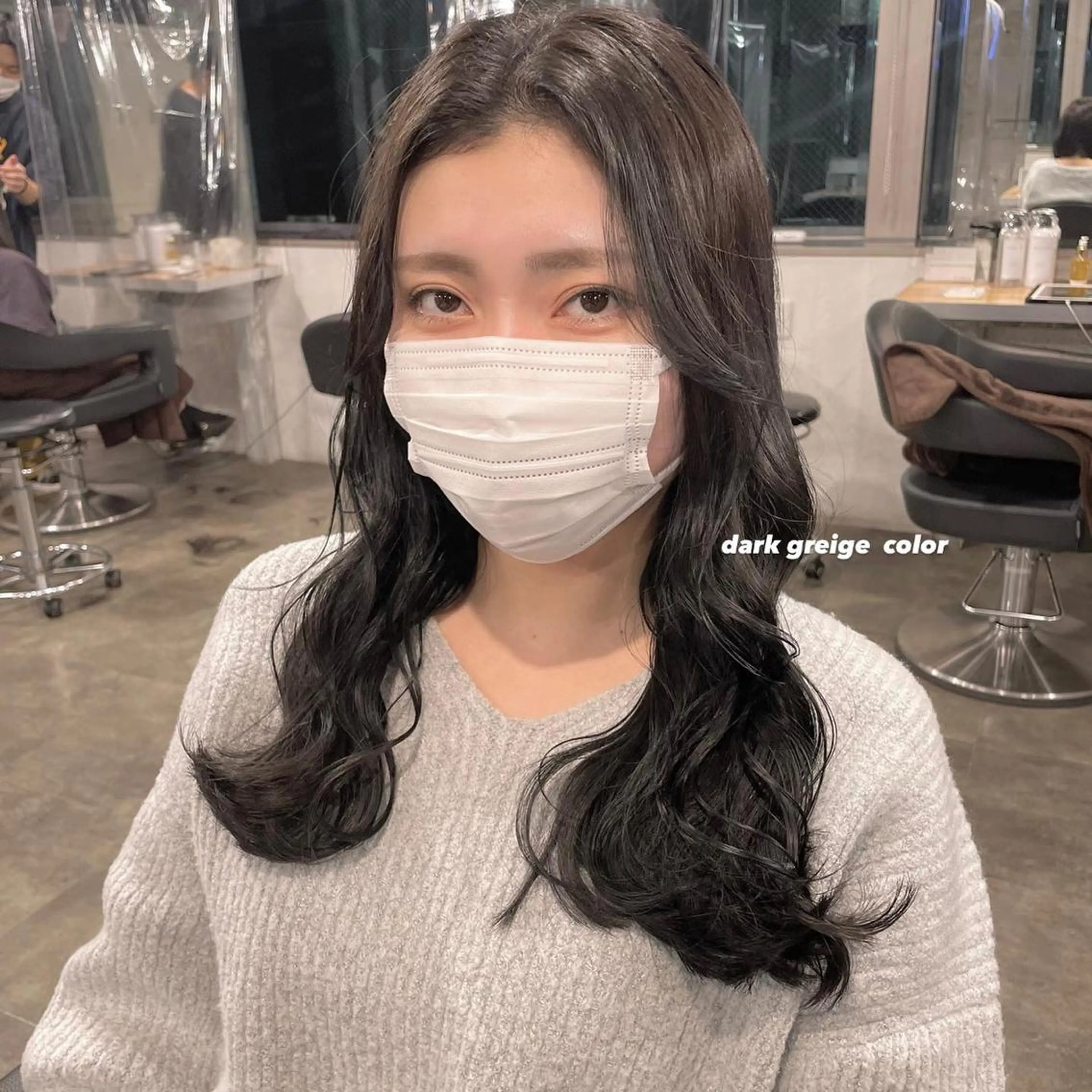 ロング カラー パーマ ヘアアレンジ メンズ キッズ ネイル マツエク・マツパ 透明感カラー・レイヤ ー🎀amika🎀のヘアスタイル