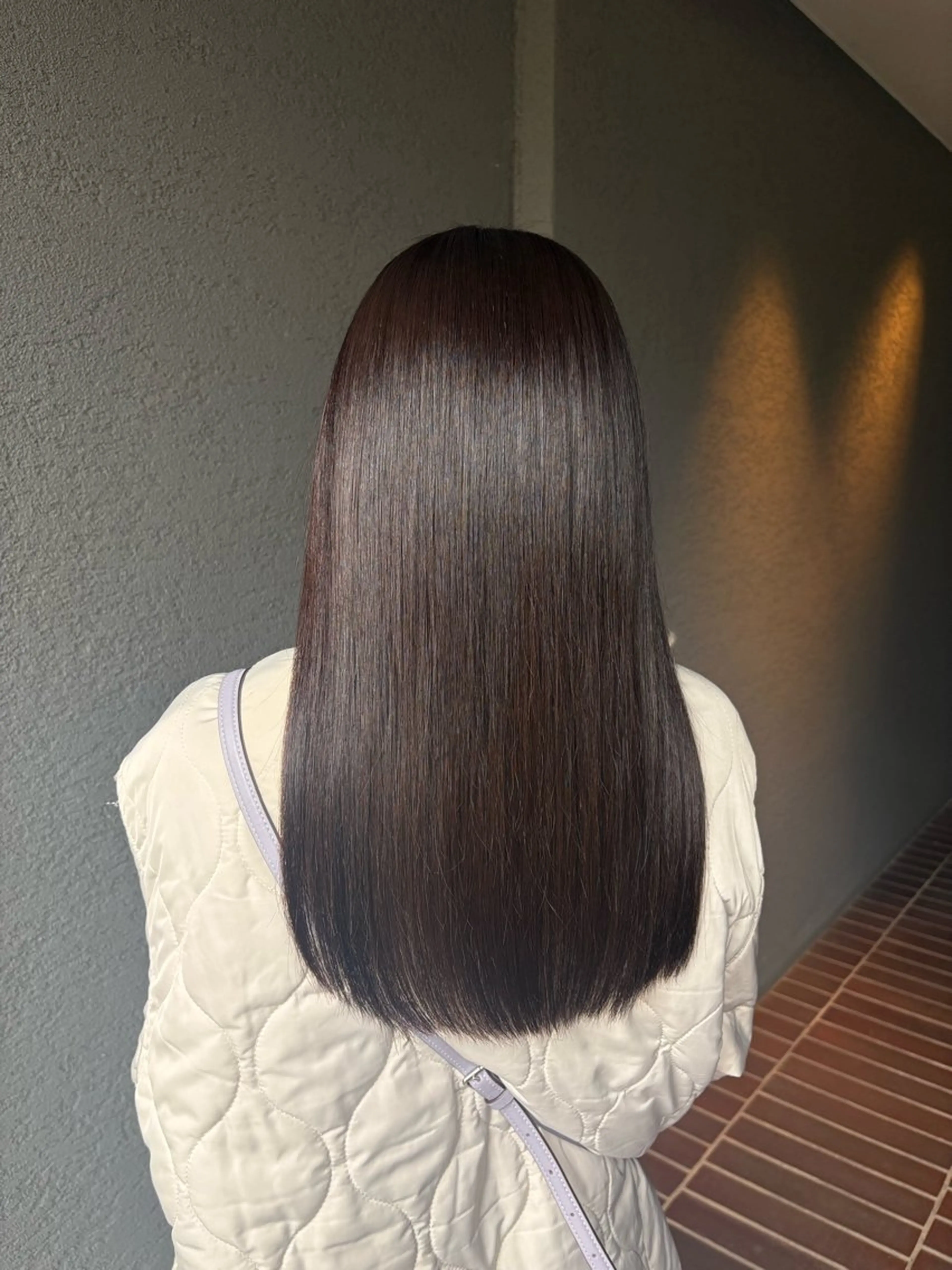 ロング 友杉 香子のヘアスタイル