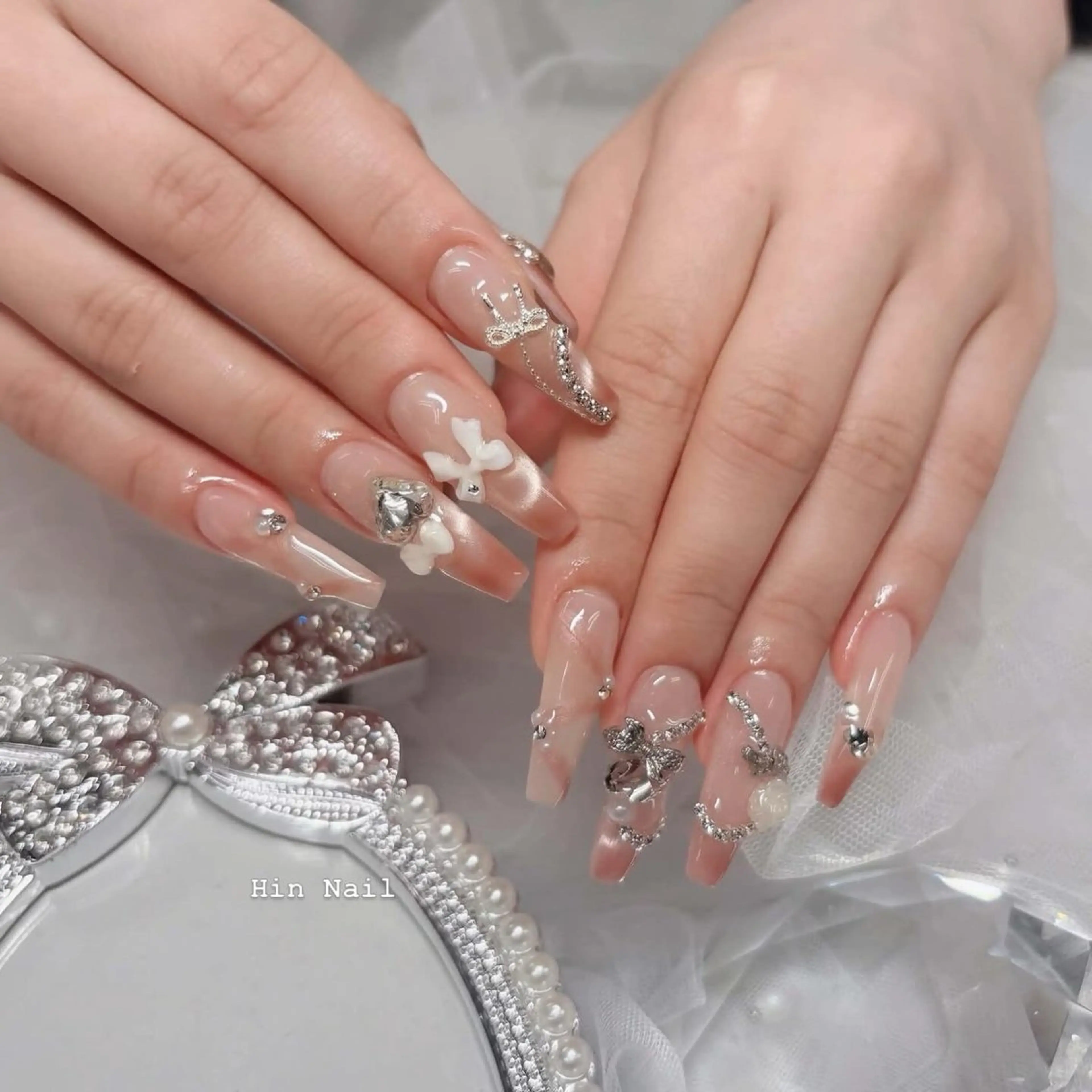 ネイル ハンドネイル HIN NAILのネイルデザイン