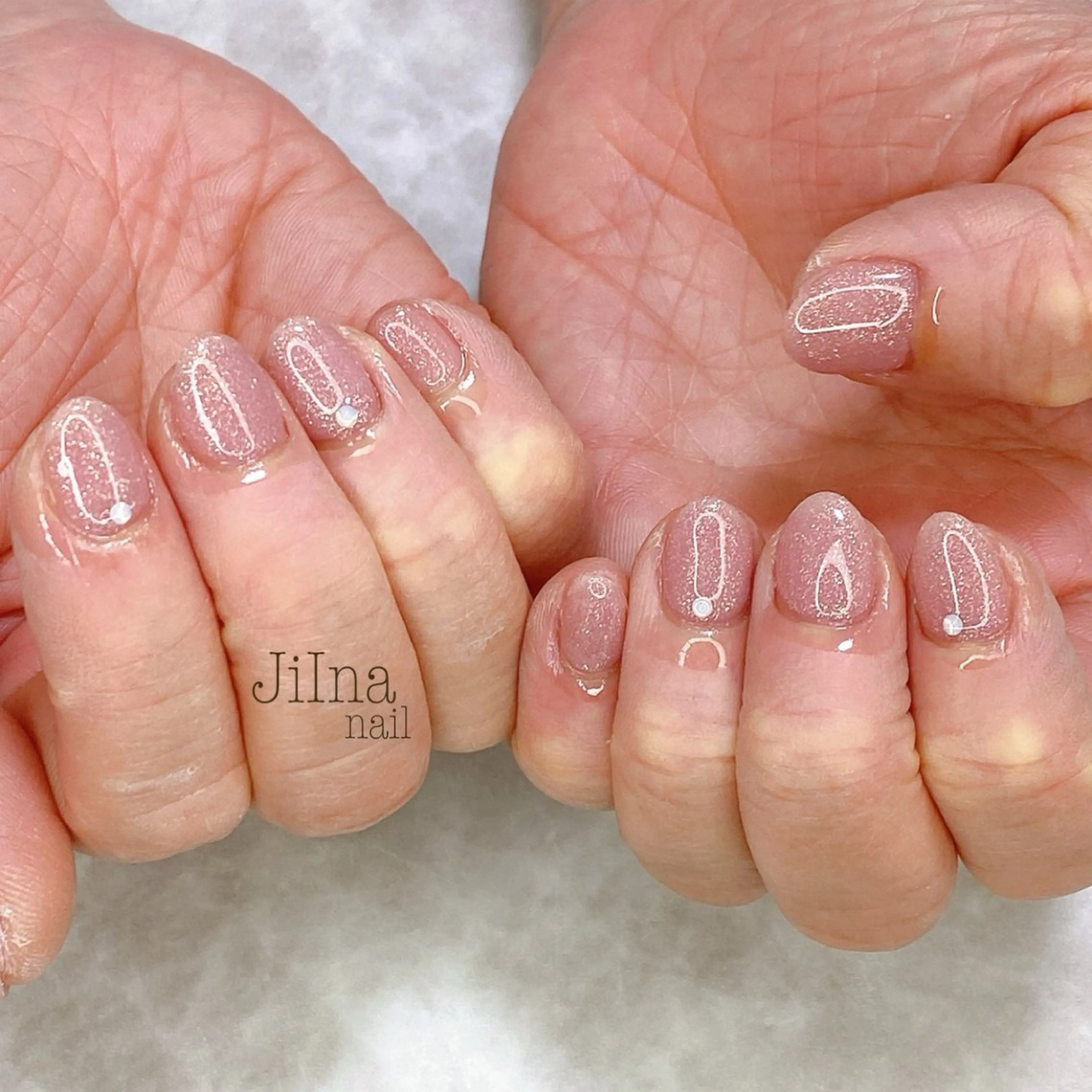 ネイル ワンカラーネイル ストーンネイル JiIna nailのネイルデザイン