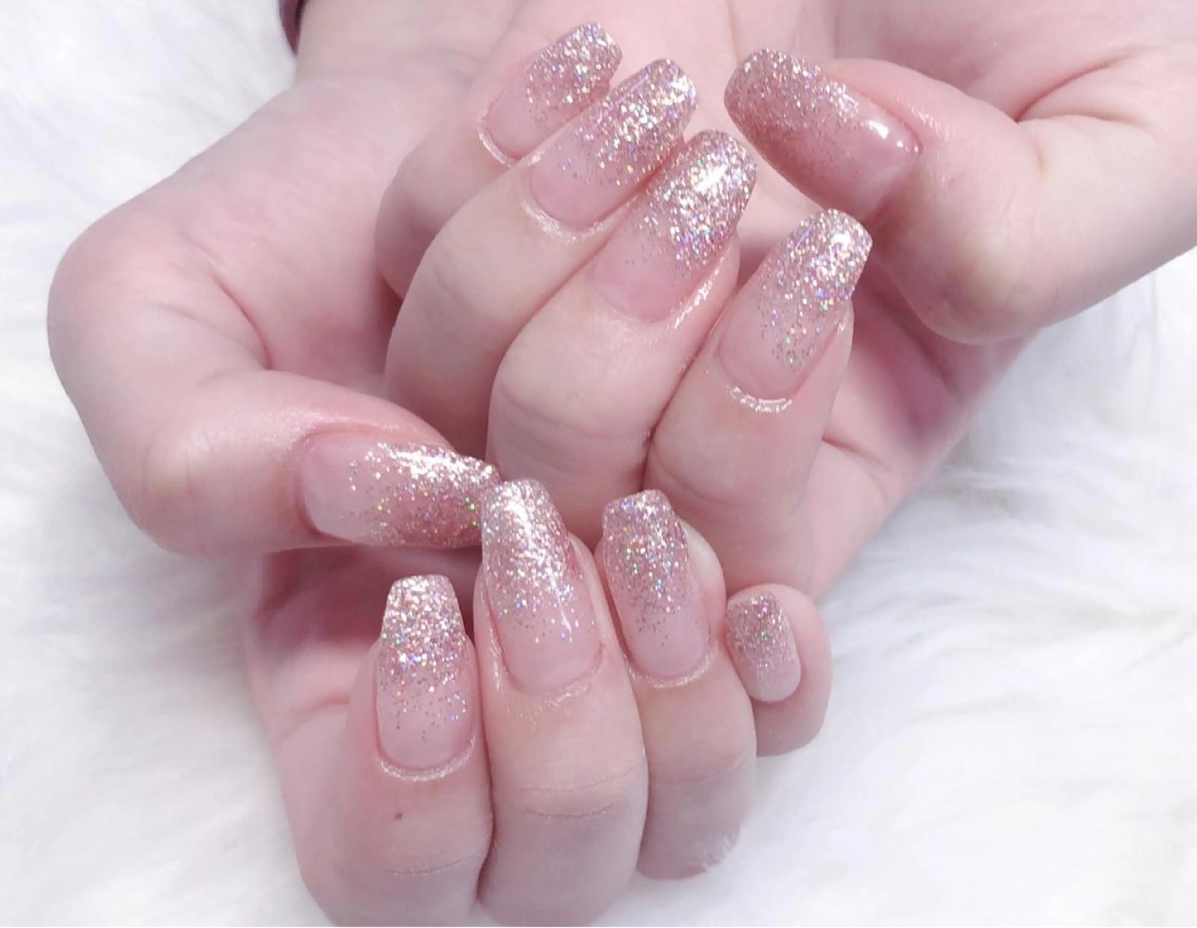 ネイル ハンドネイル MoonNail ユリ🌸のネイルデザイン