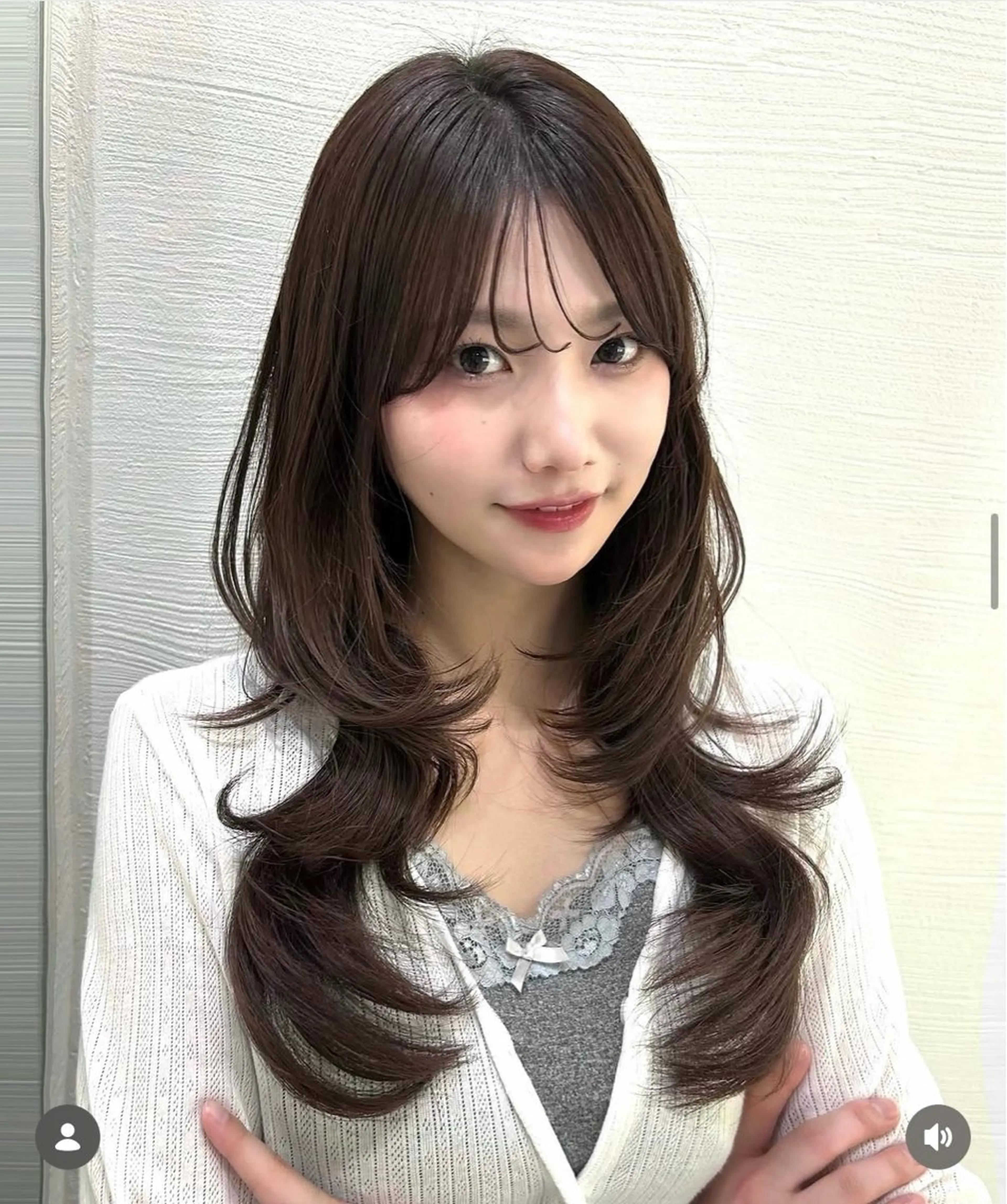 ロング くびれヘア 韓国風ヘア レイヤーカット COA所属・なつみ COA GINZAのヘアスタイル